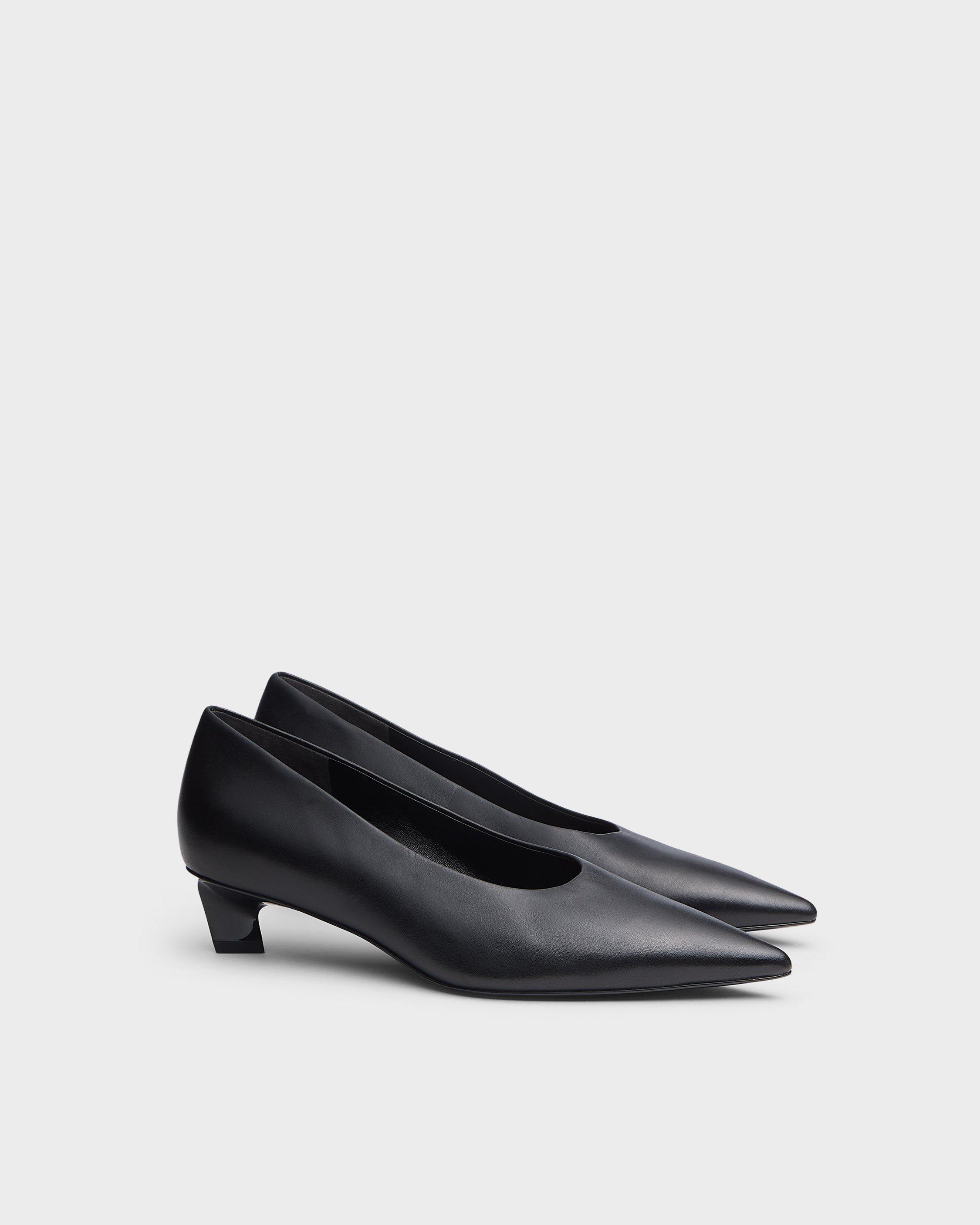 Paloma Leather Pump image number 3