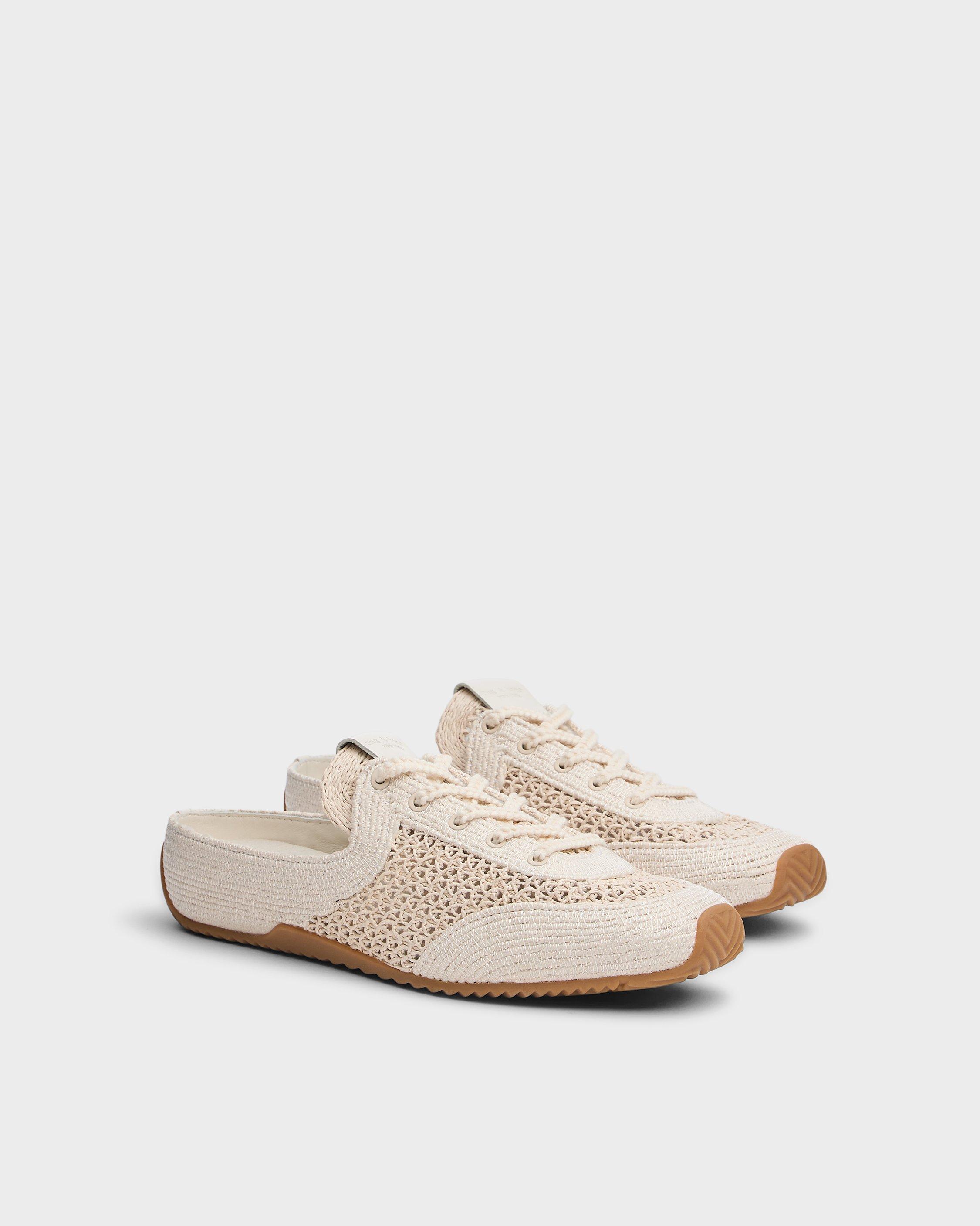 Ultra Slim Retro Runner Mule image number 2