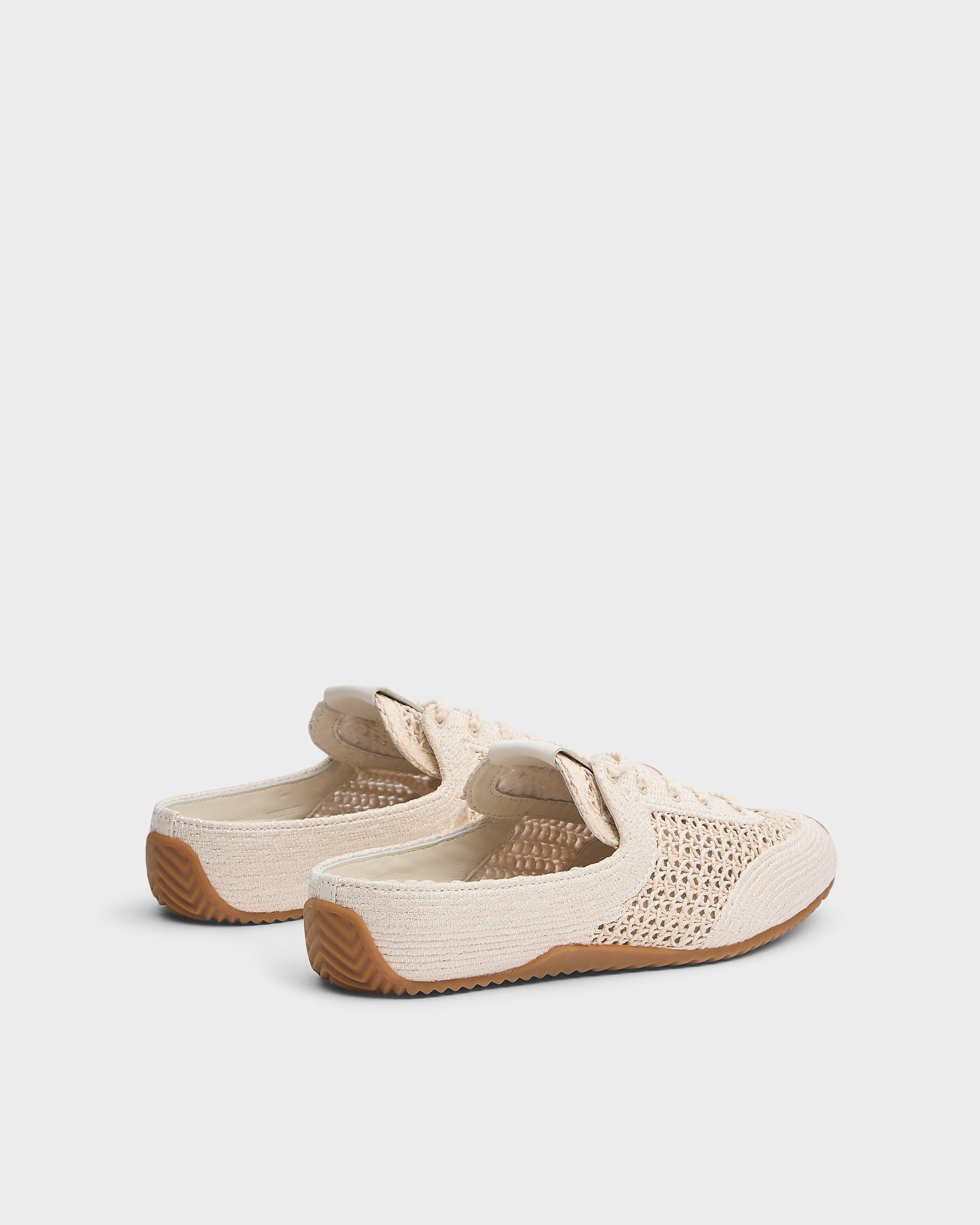 Ultra Slim Retro Runner Mule image number 3