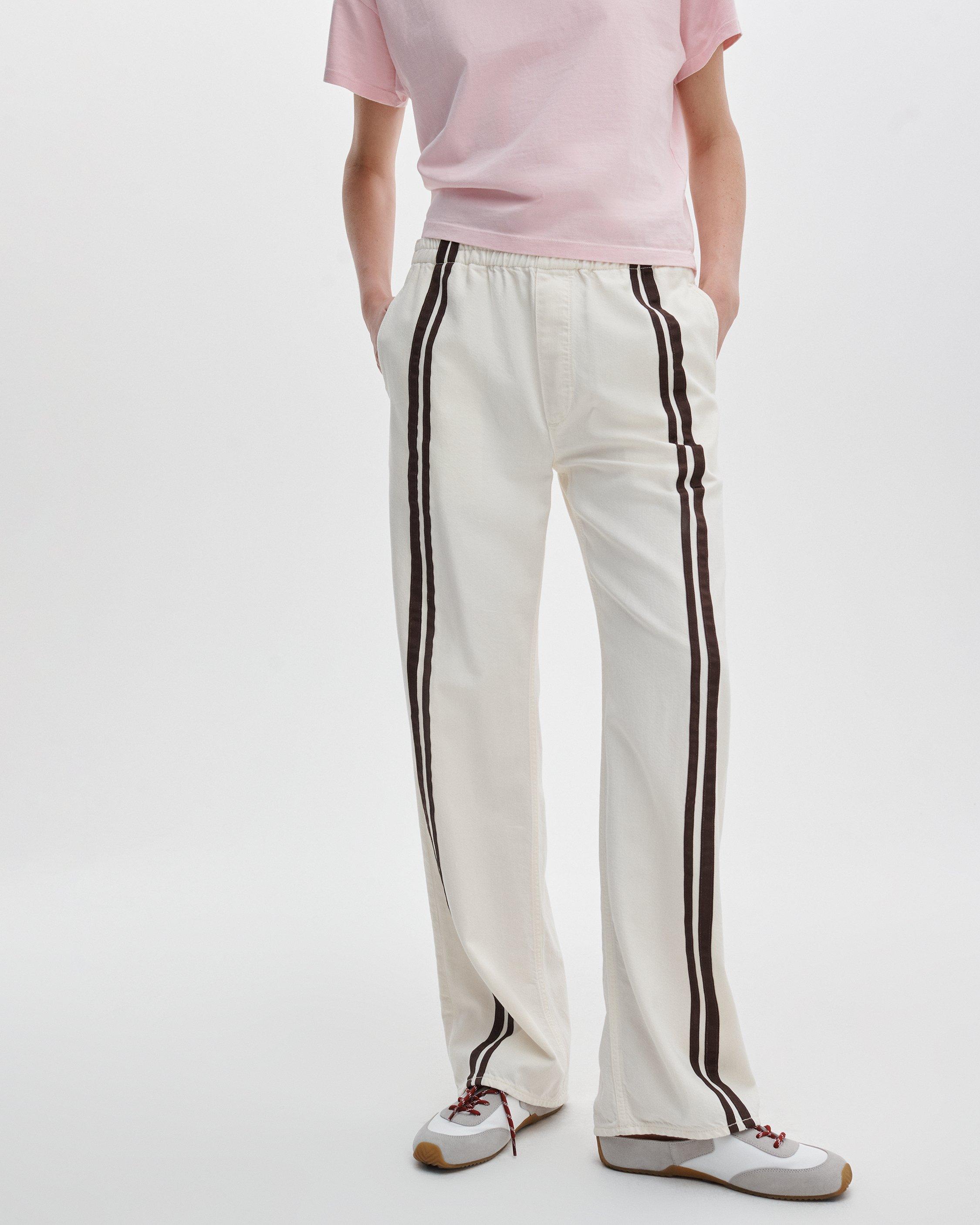 Ultra Slim Retro Runner Mules image number 2