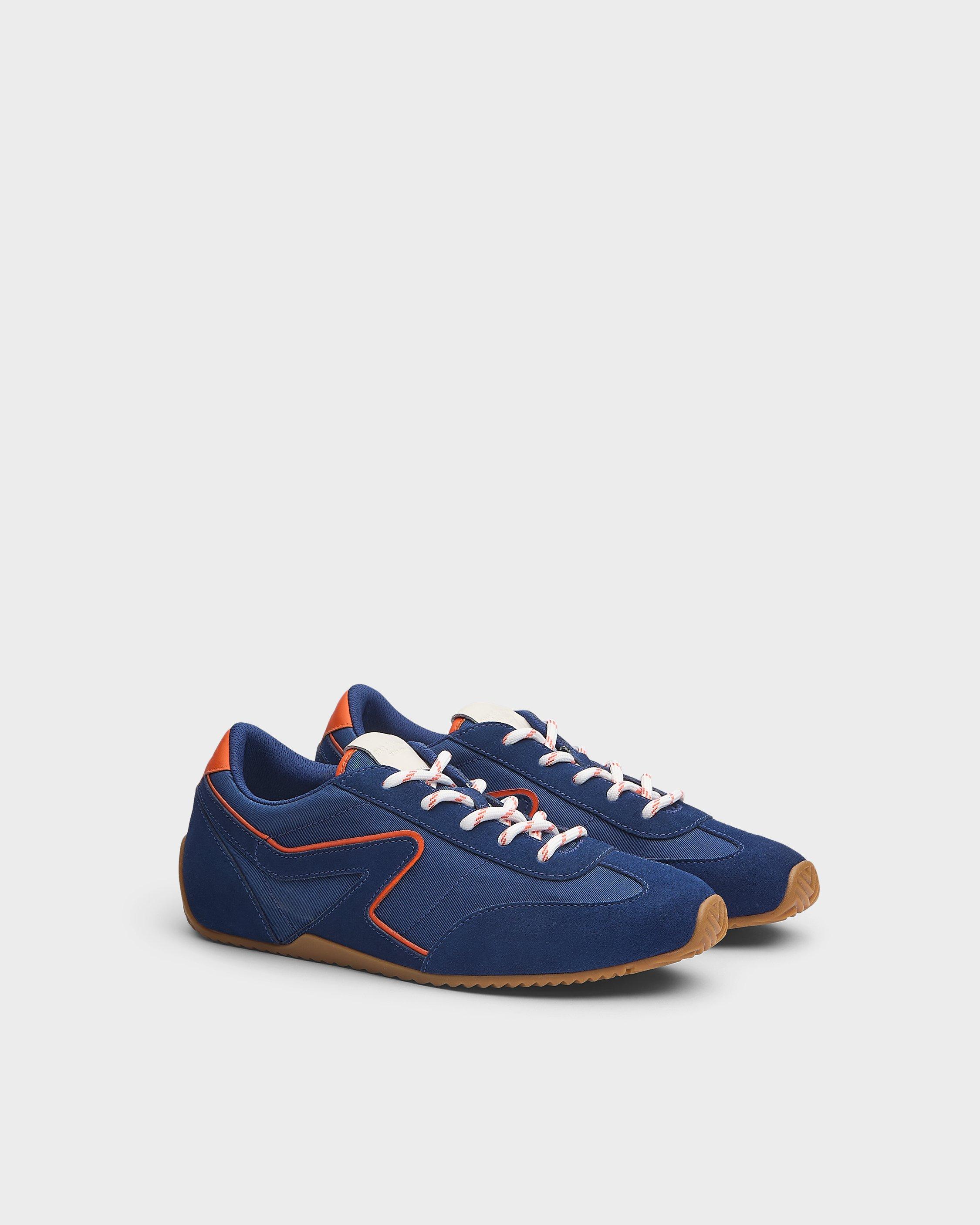 Ultra Slim Retro Runner image number 5