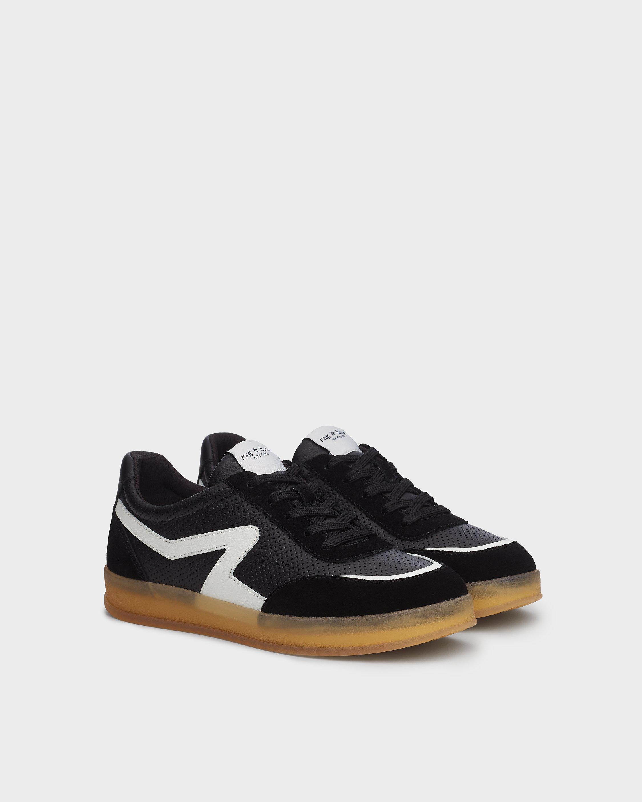 Retro Leather Court Sneakers 2.0 image number 3