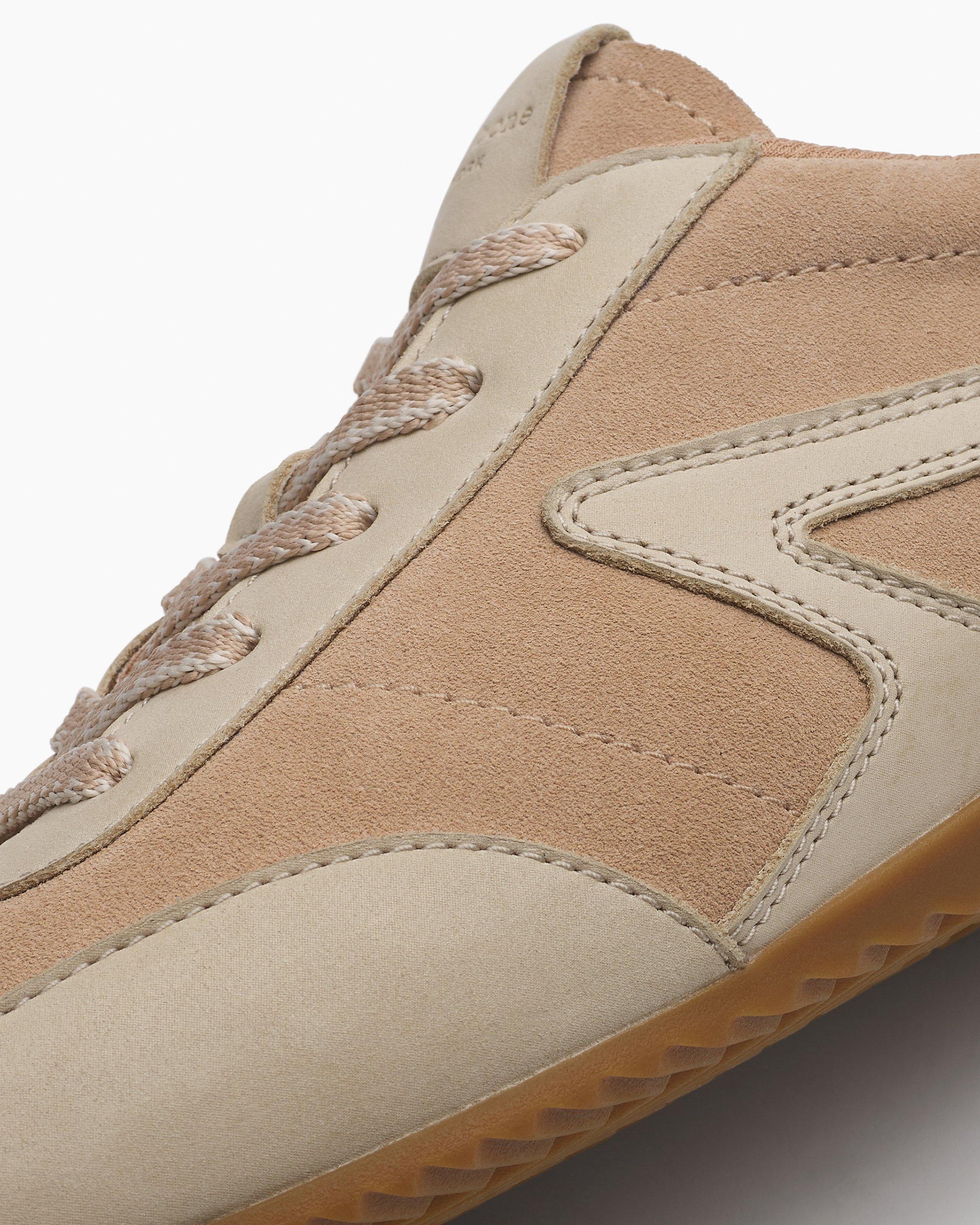 Ultra Slim Retro Runner Sneakers image number 6