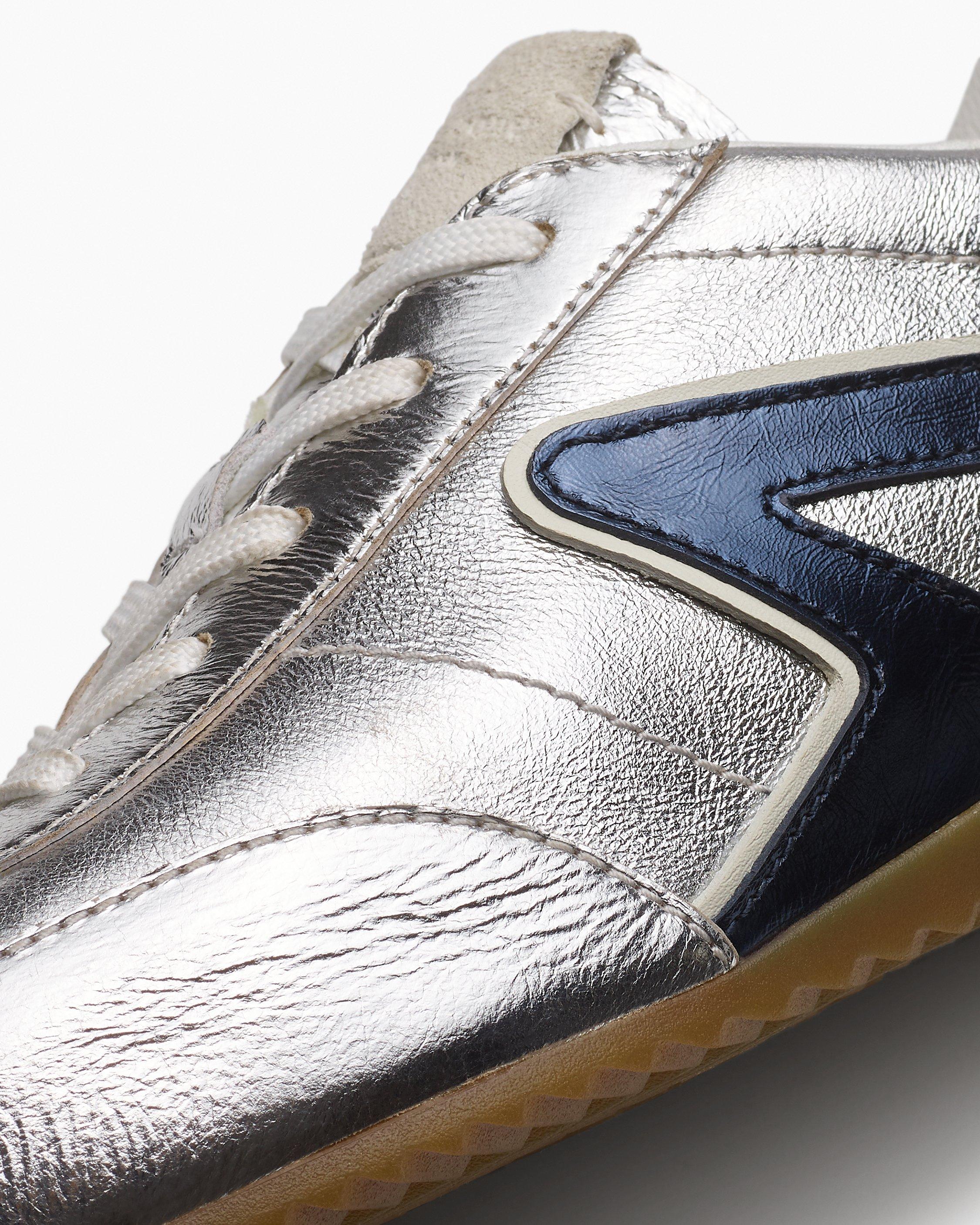 Ultra Slim Retro Runner Sneakers image number 6