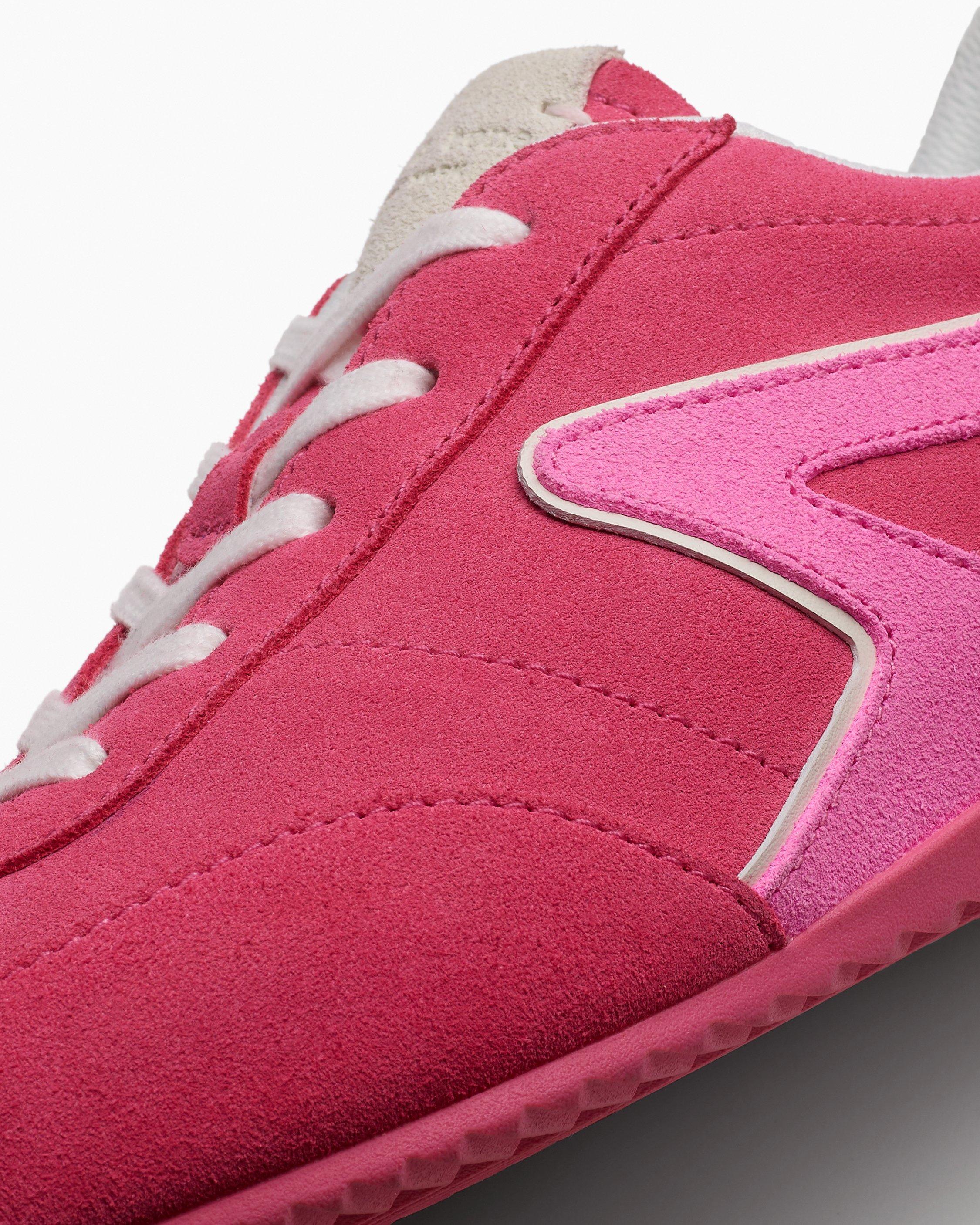 Ultra Slim Retro Runner Sneakers image number 6