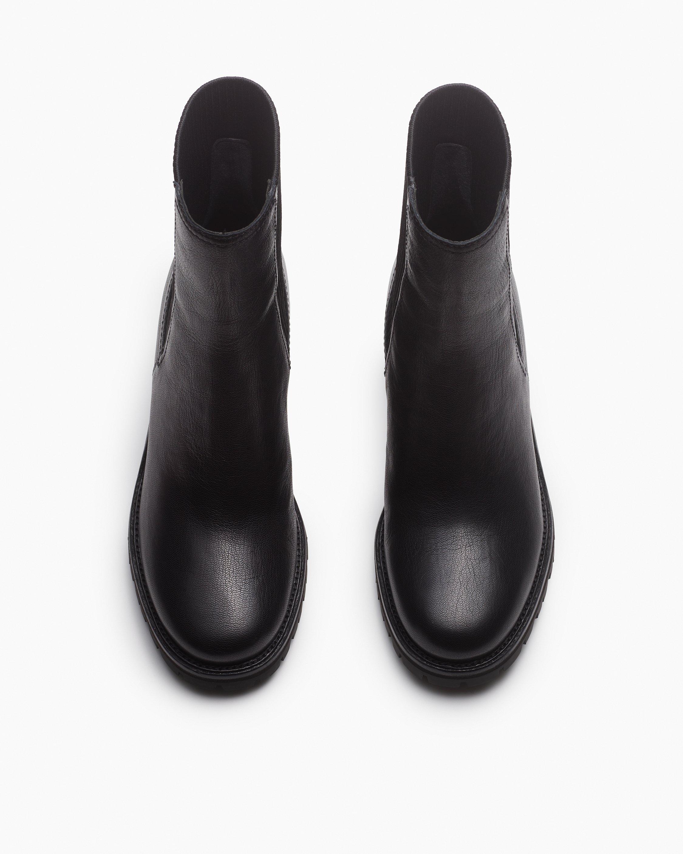 Corey Heeled Leather Chelsea Boots image number 5