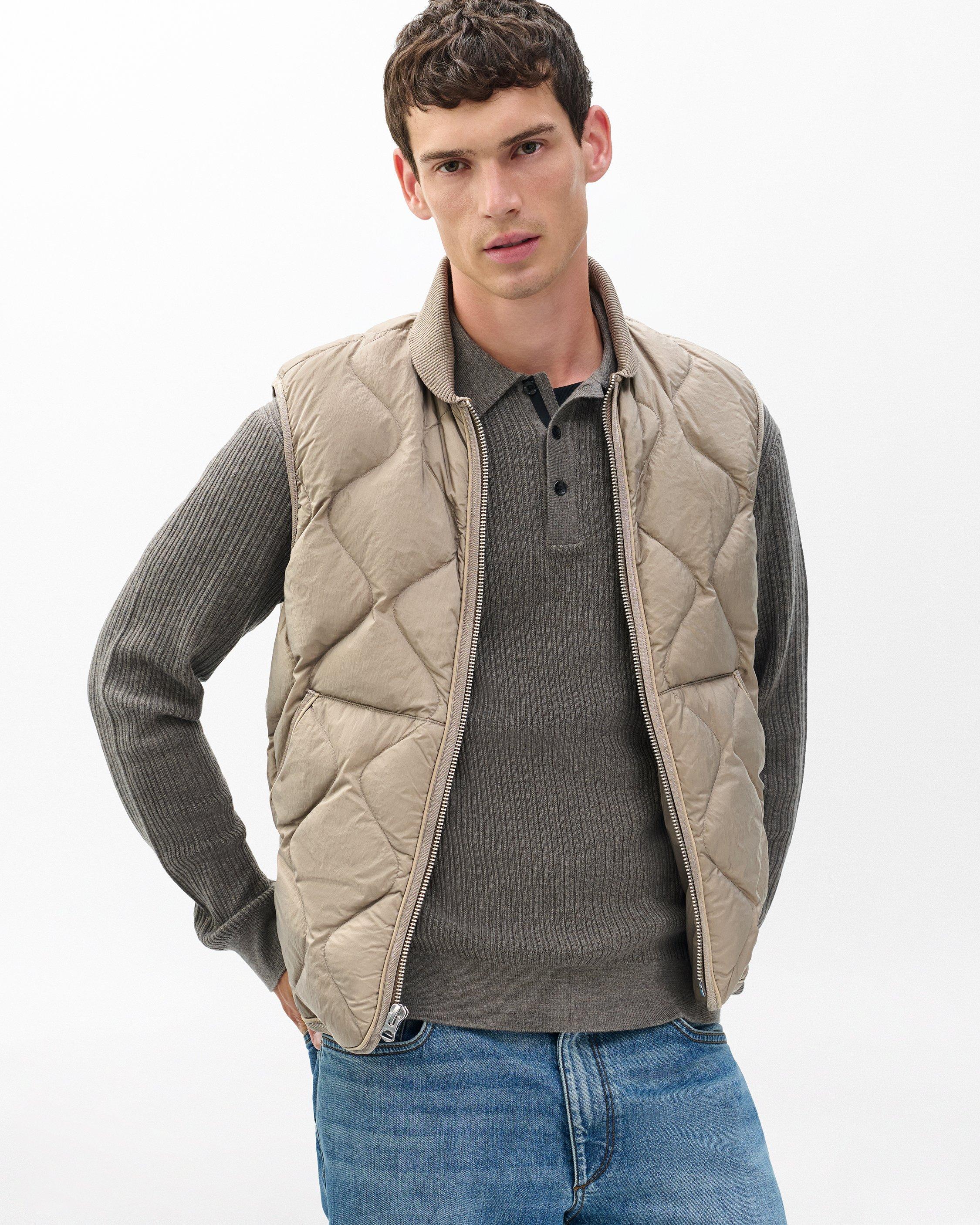 Dane Quilted Vest image number 4