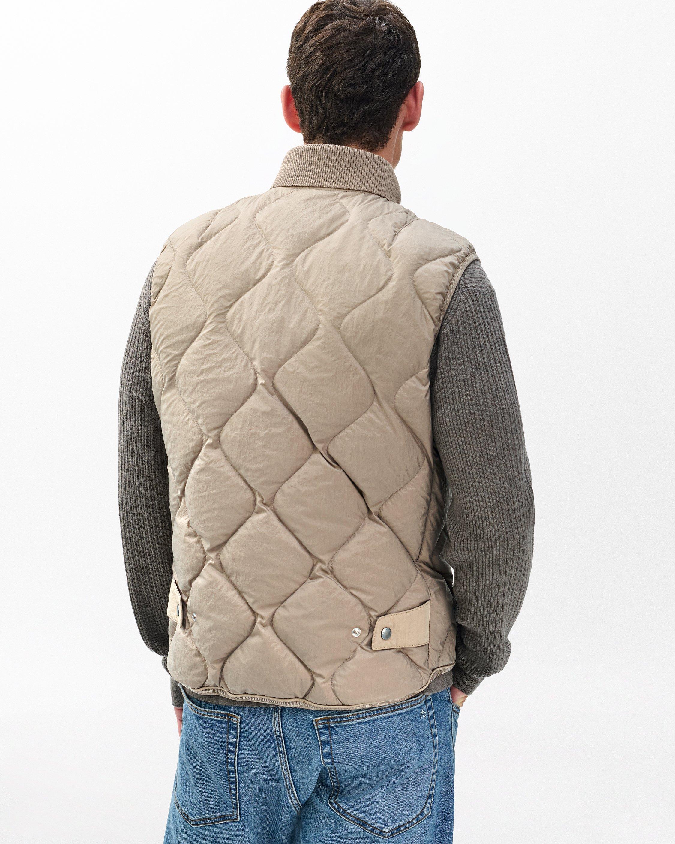 Dane Quilted Vest image number 6