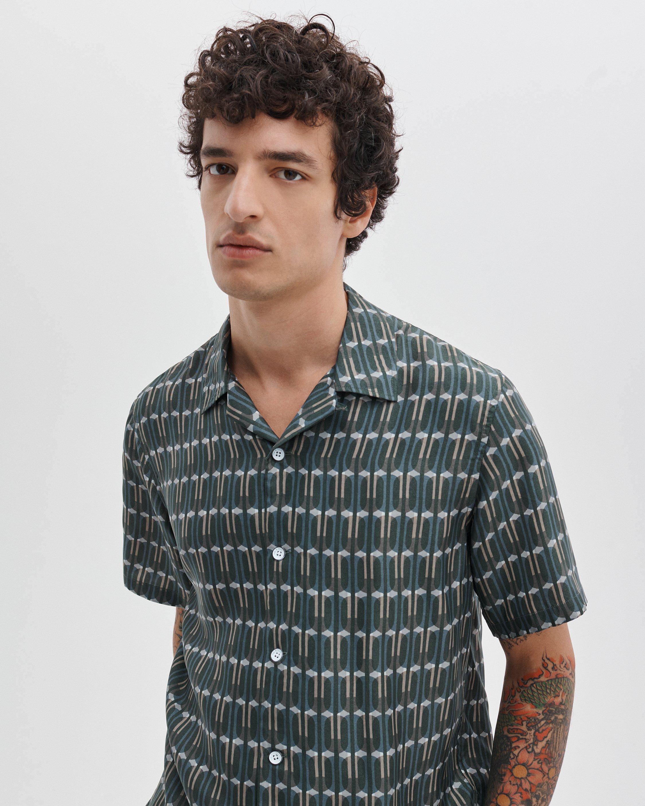 Avery Printed Shirt image number 4