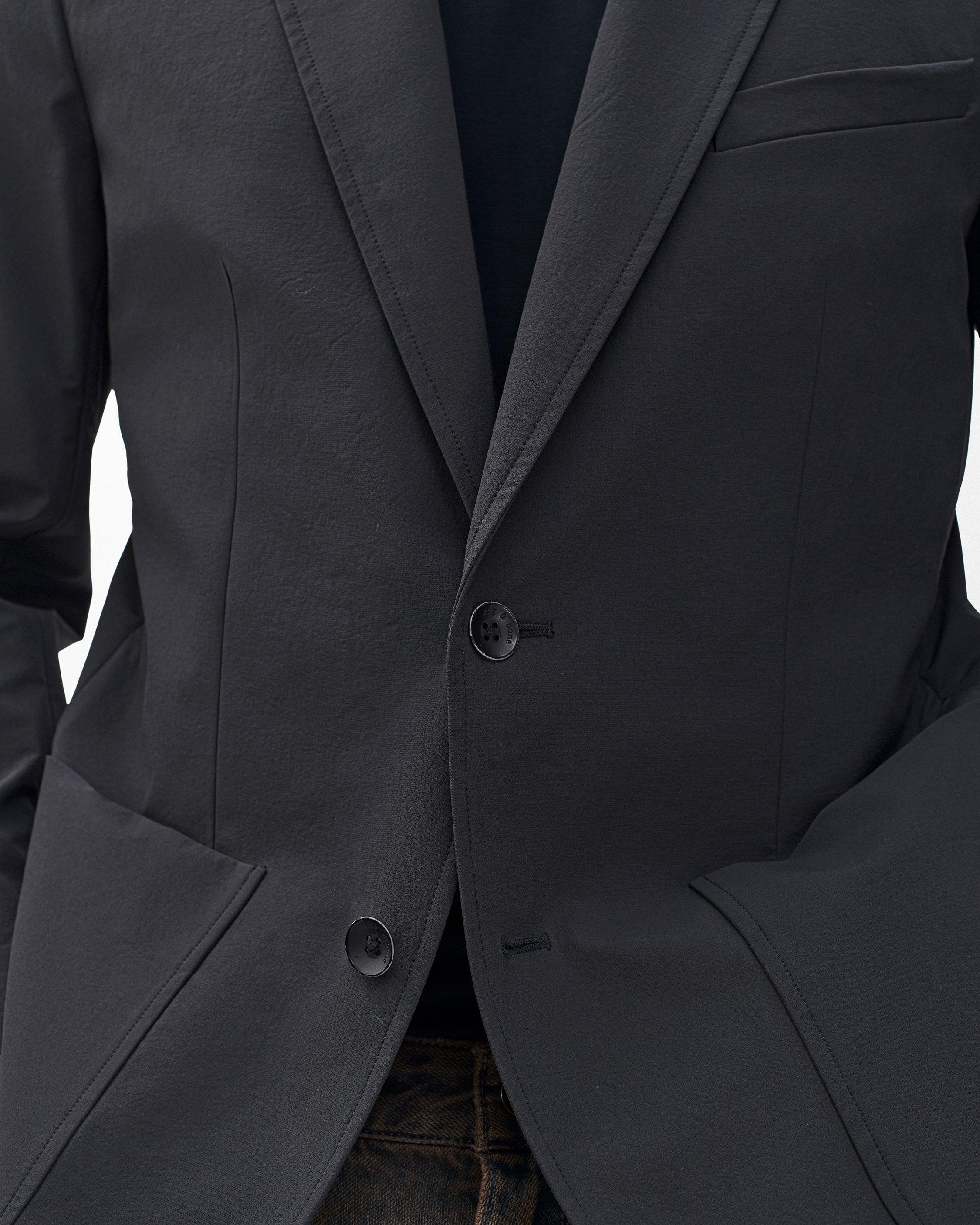 Butler Stretch Nylon Blazer image number 4
