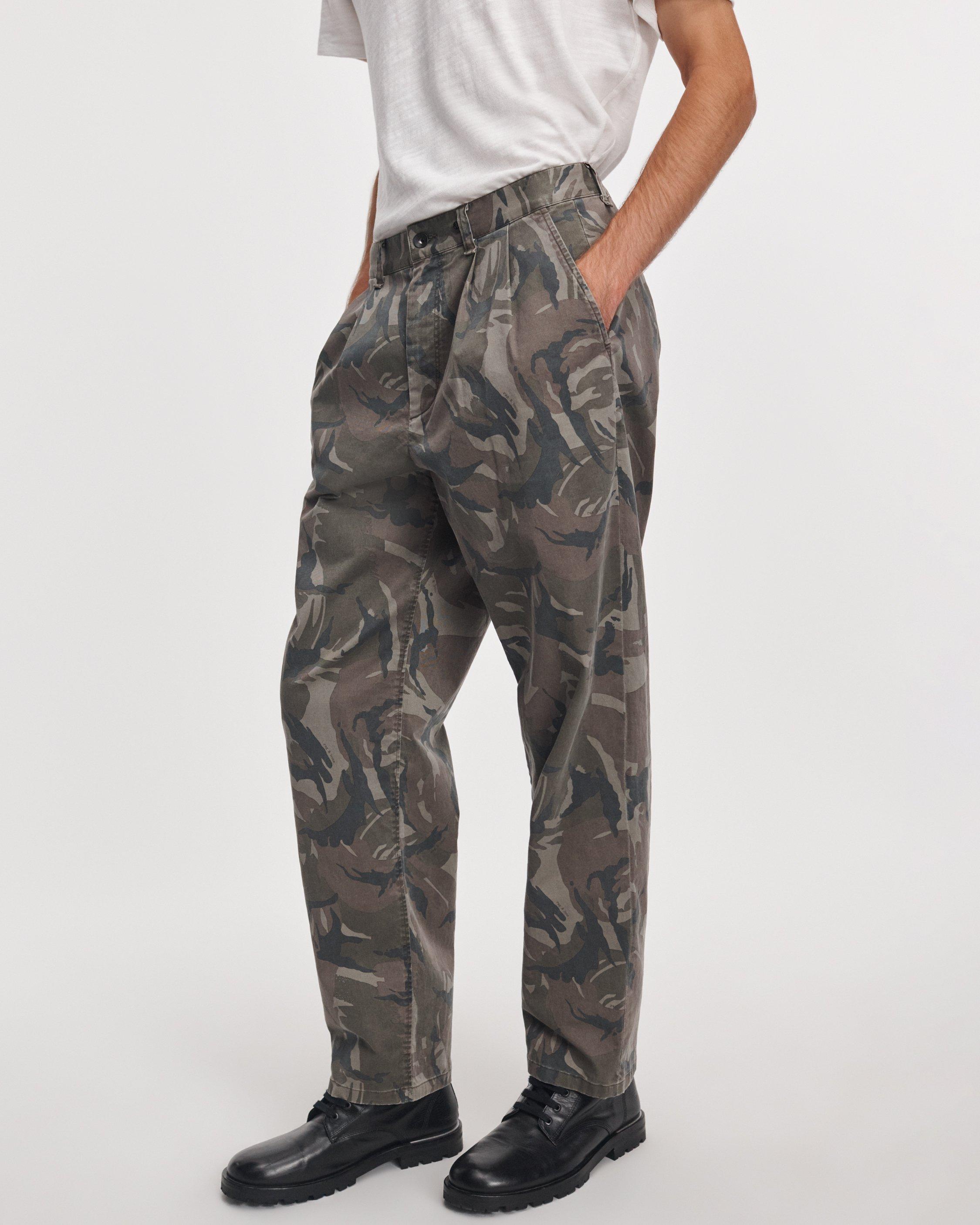 Baggy Camo Chino image number 2