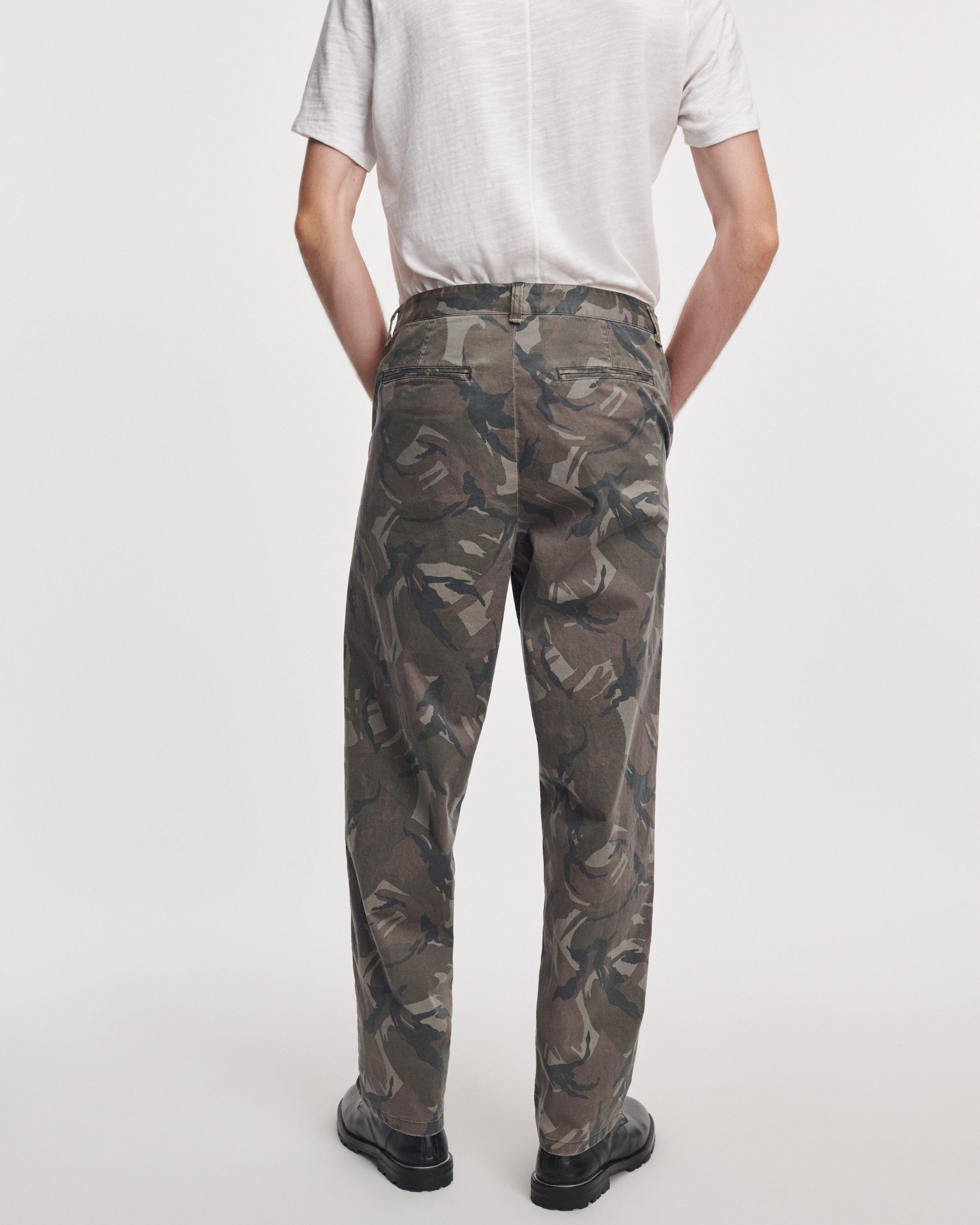 Baggy Camo Chino image number 3