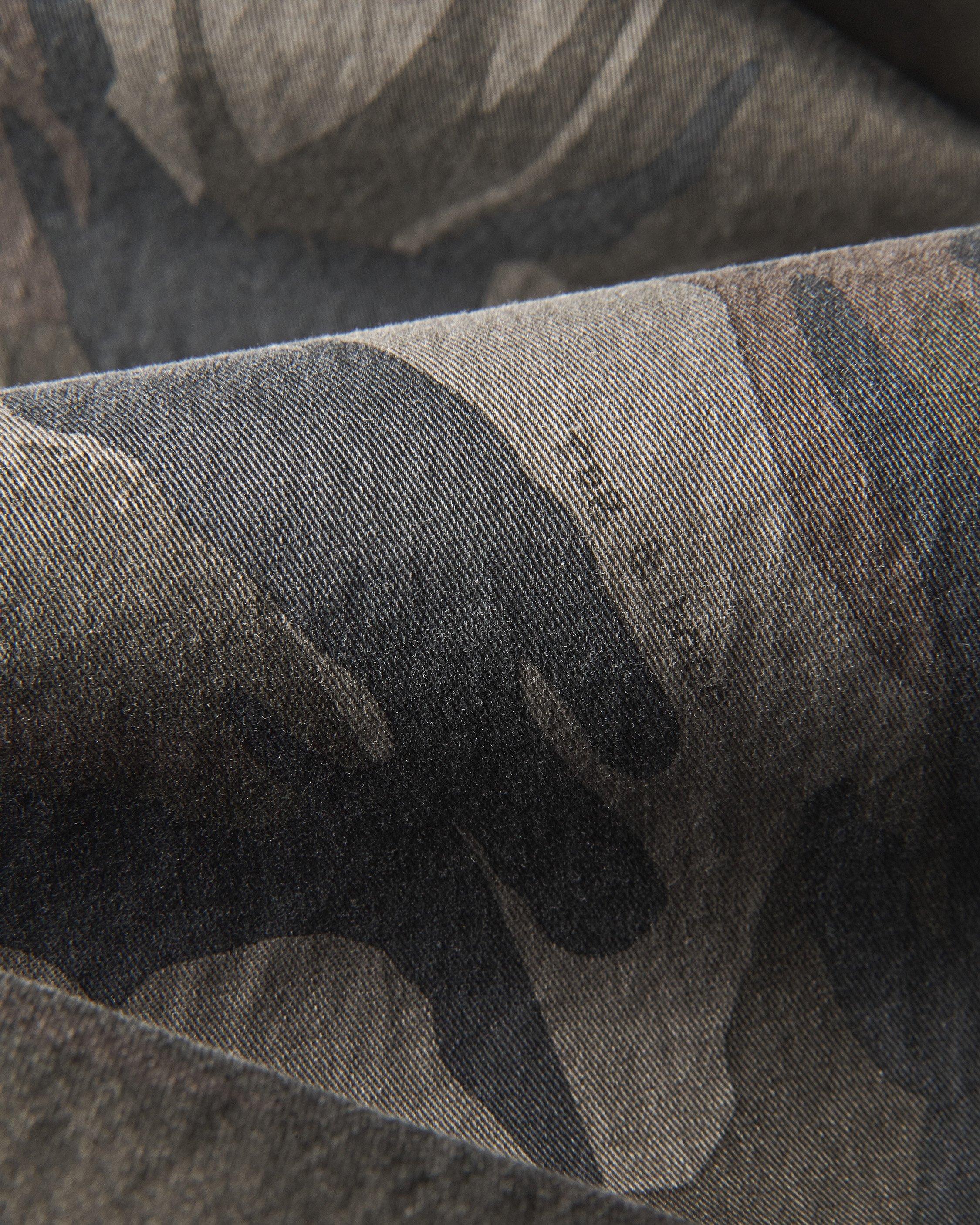 Baggy Camo Chino image number 6