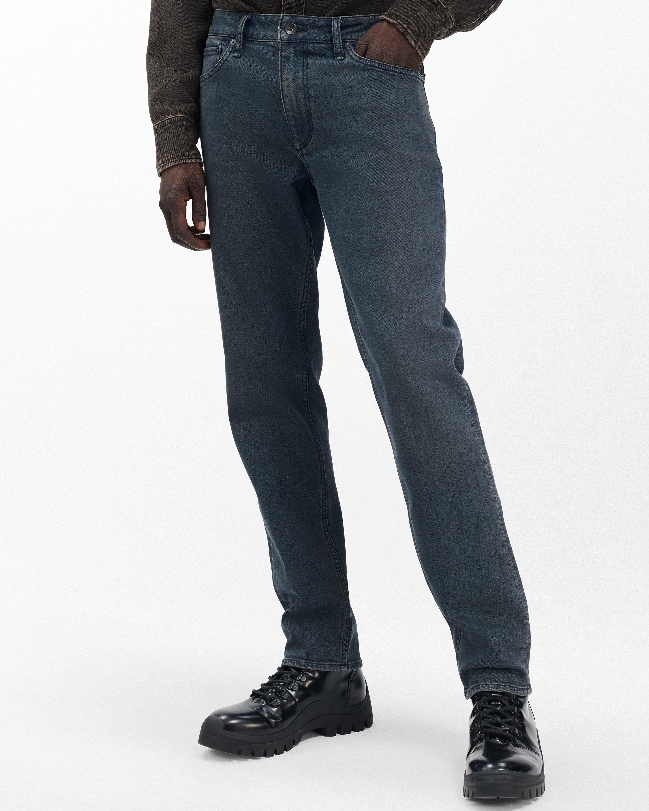 Fit 3 Athletic Jean image number 4