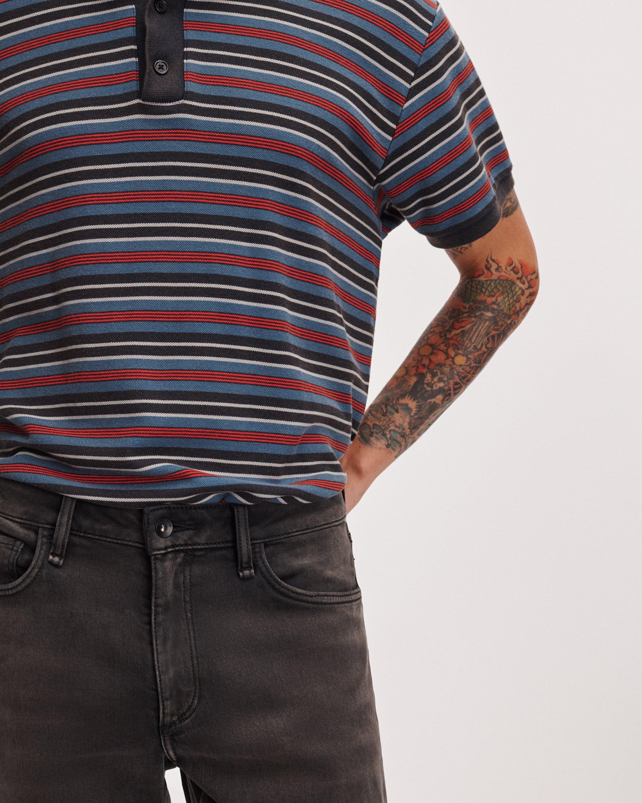 Fit 3 Athletic Jean image number 4