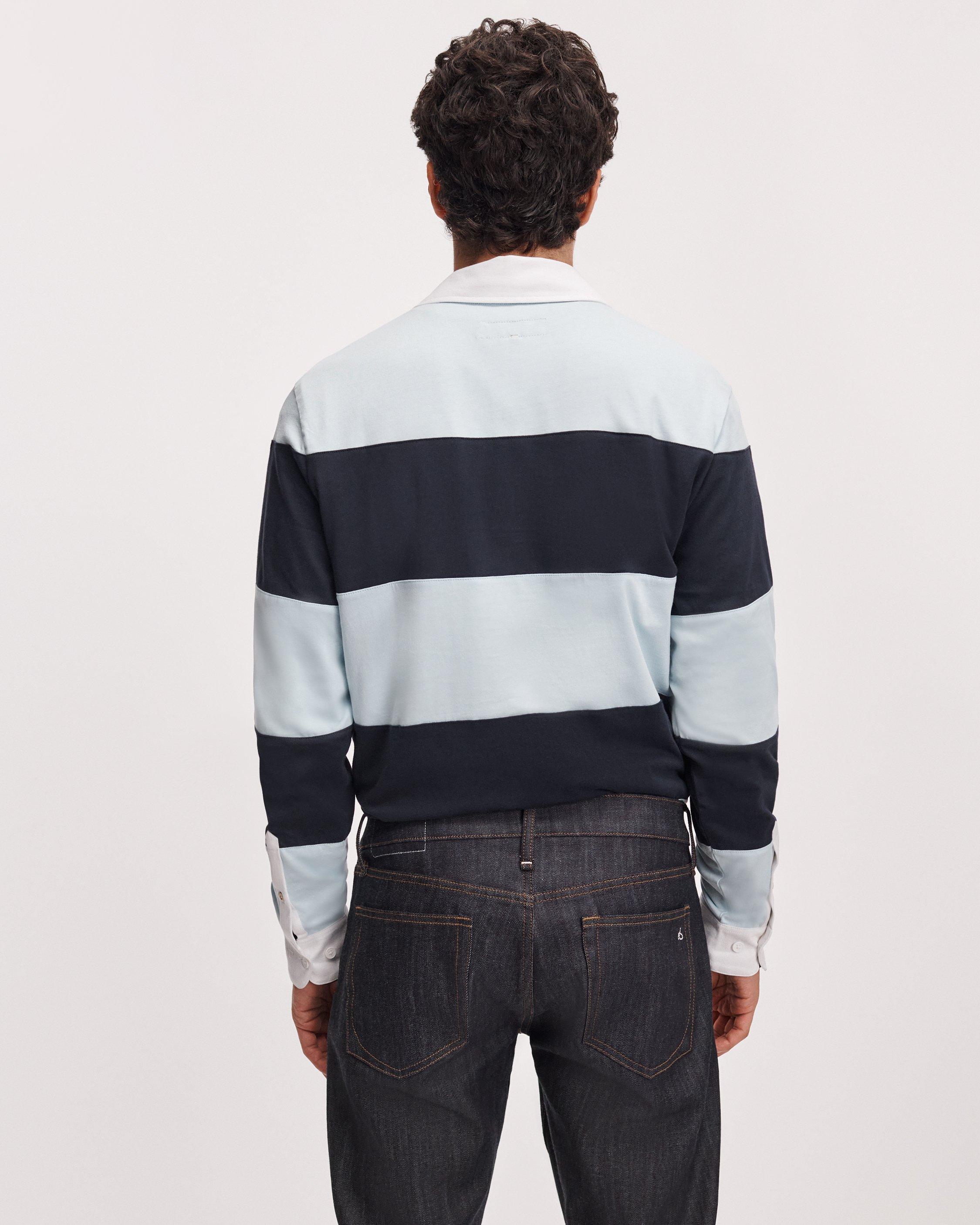 Fit 3 Athletic Jean image number 4