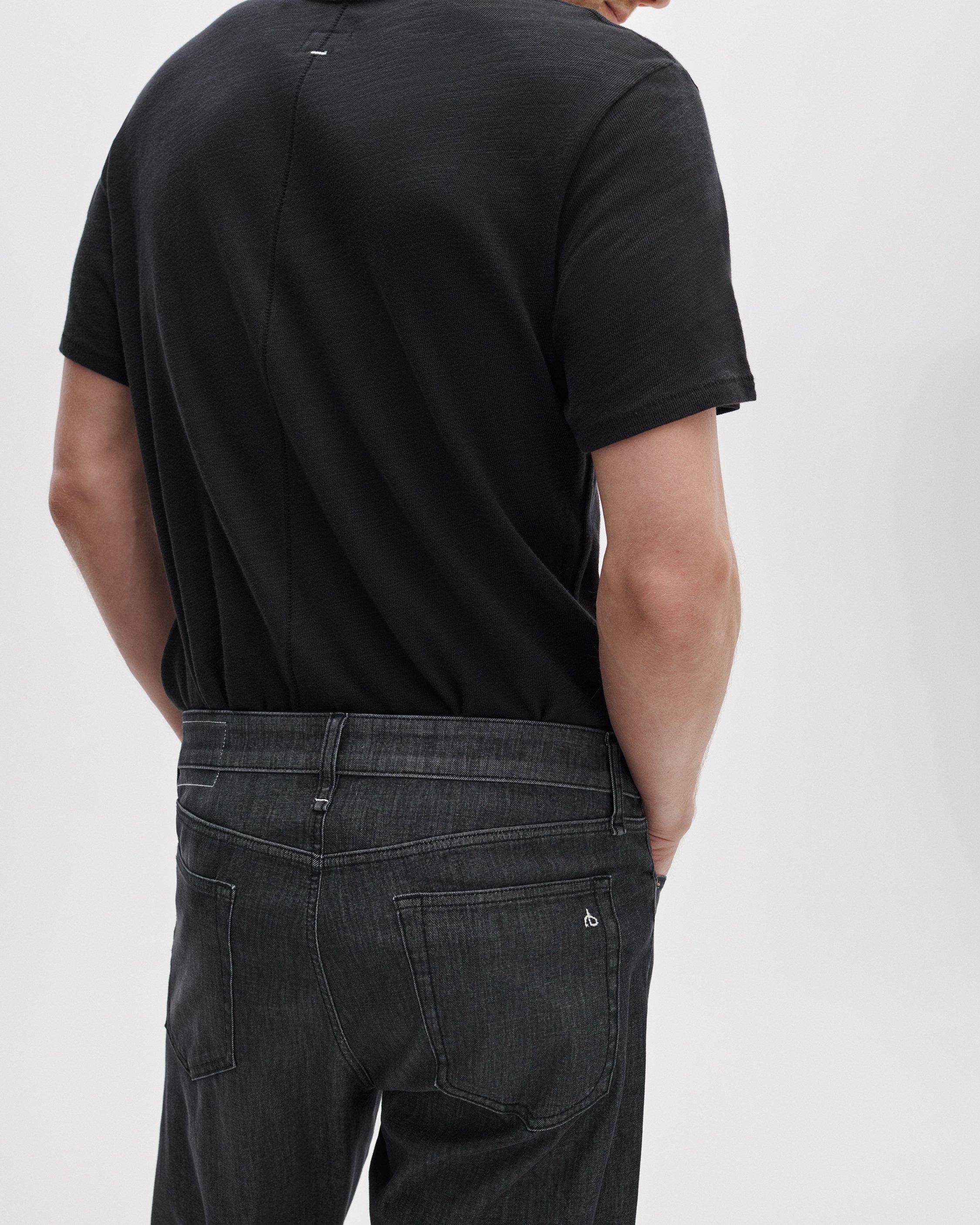 Fit 3 Athletic Jean image number 4