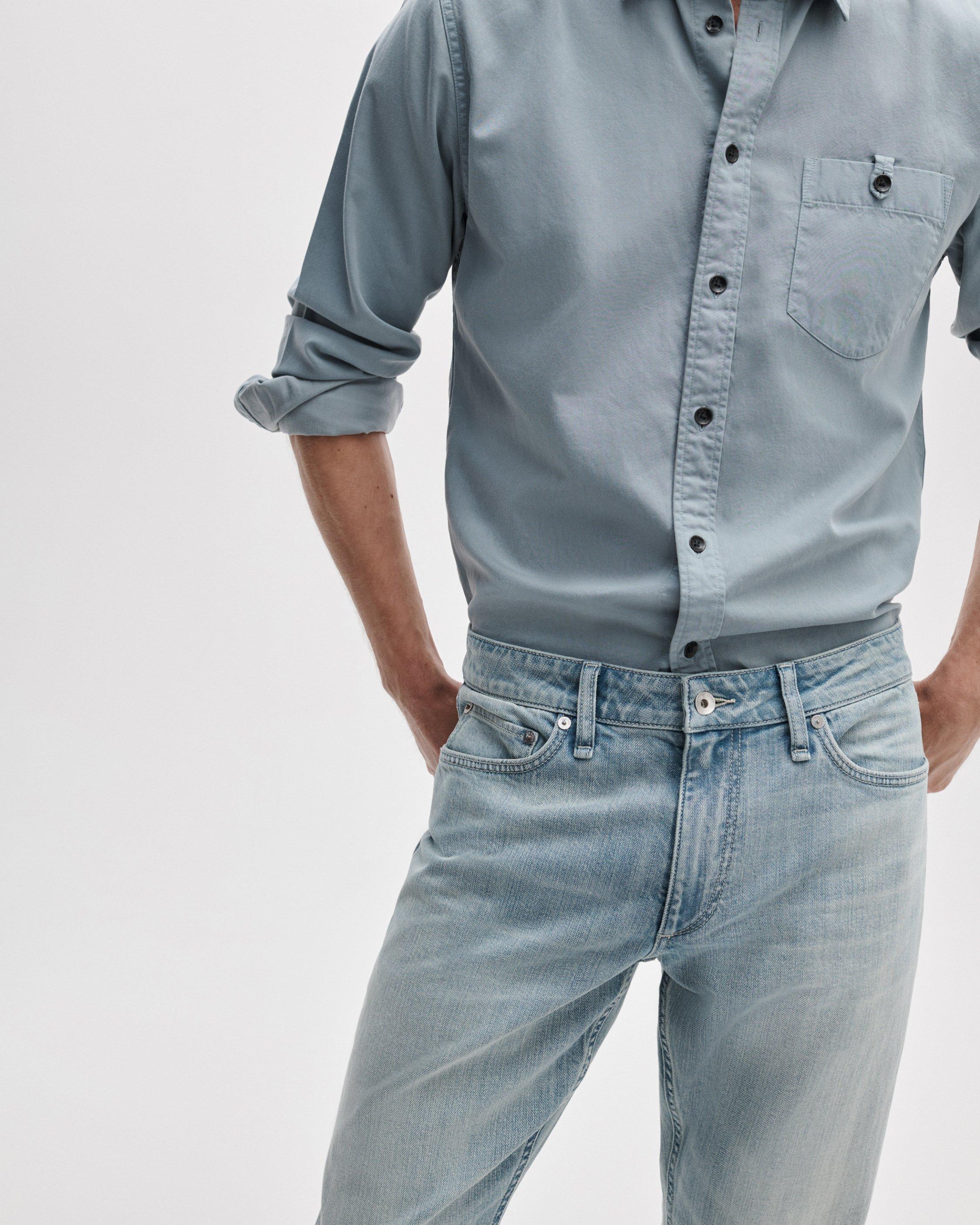 Fit 3 Athletic Jean image number 4