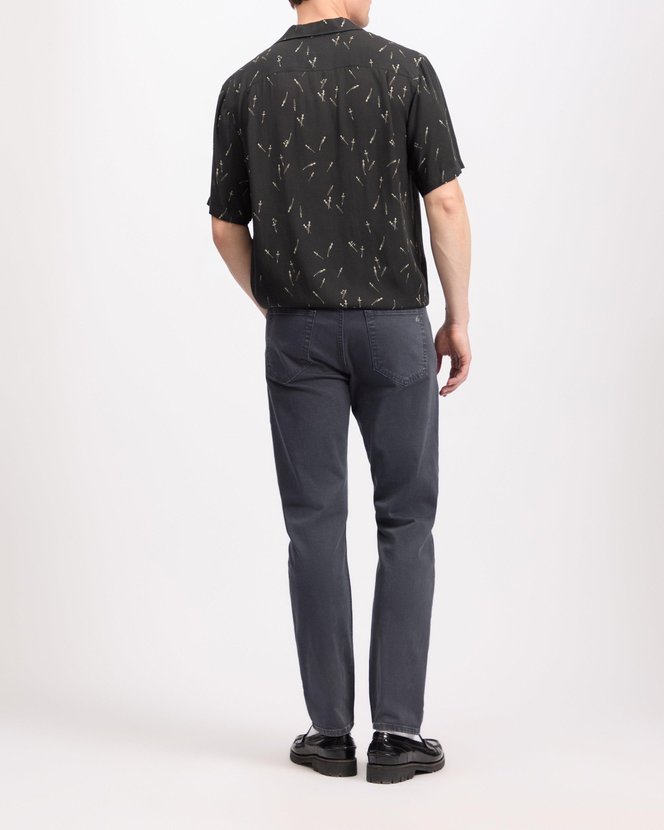 rb Fit 3 Athletic Jean image number 2