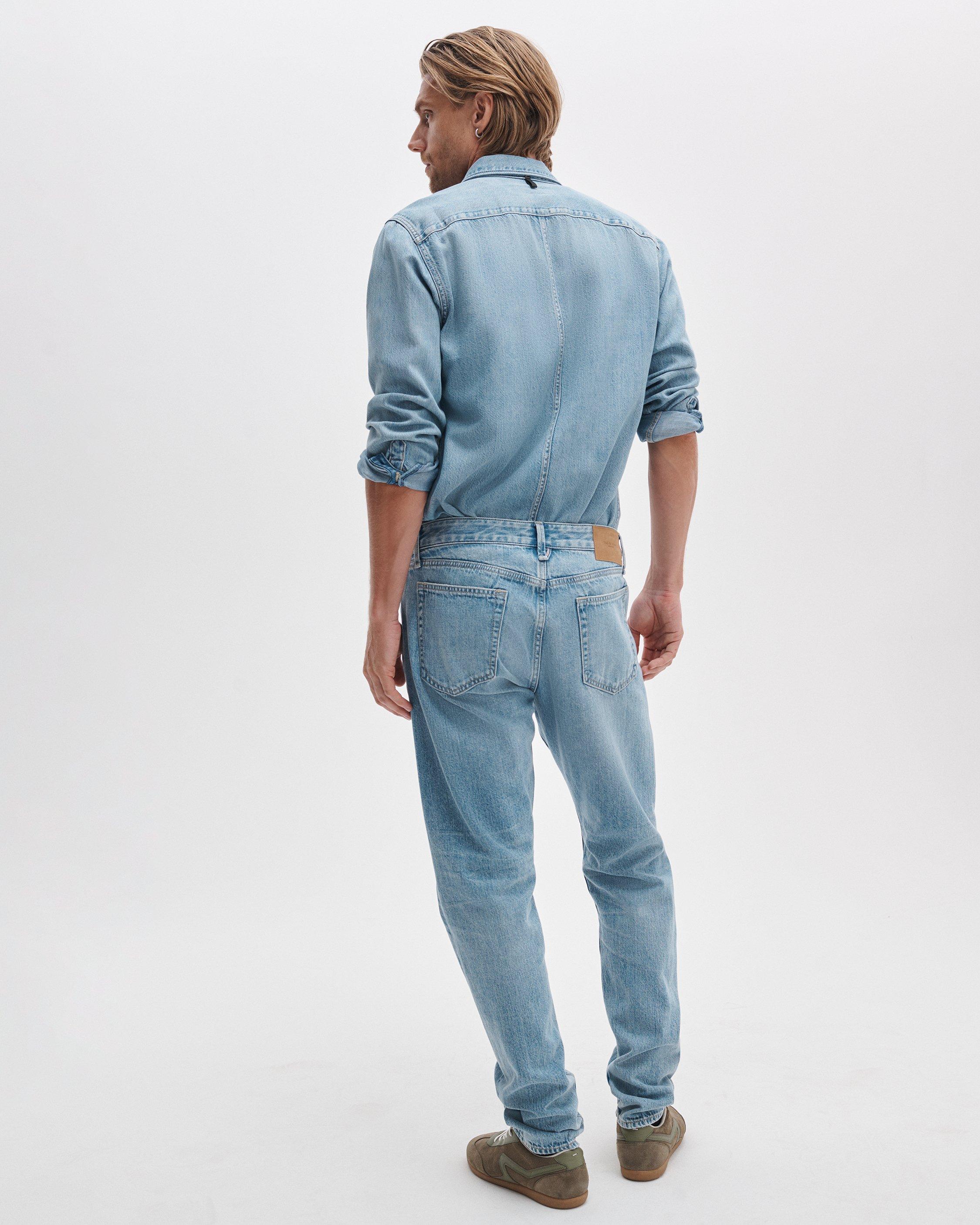 Fit 3 Athletic Jean image number 5