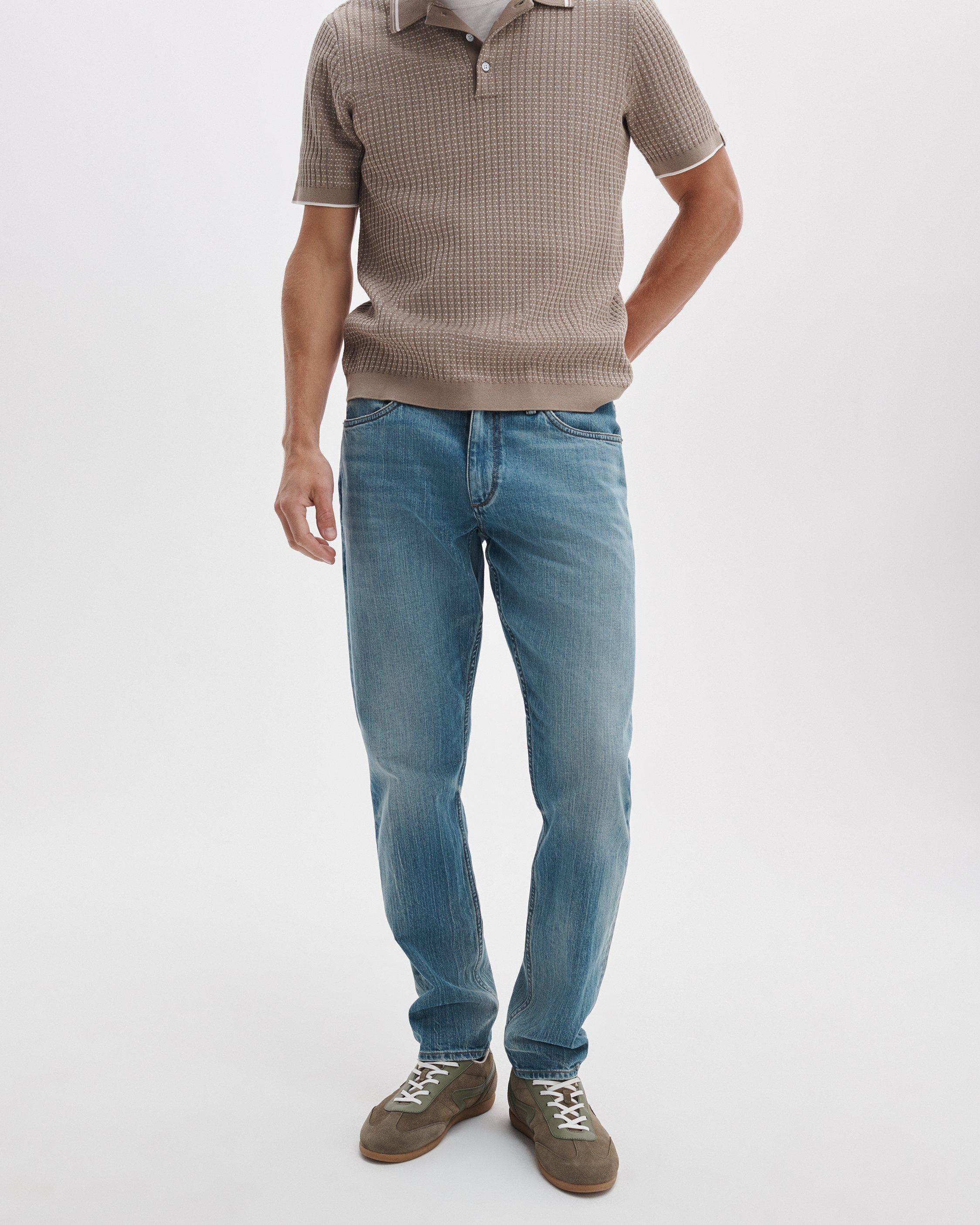 Fit 3 Athletic Jean image number 1