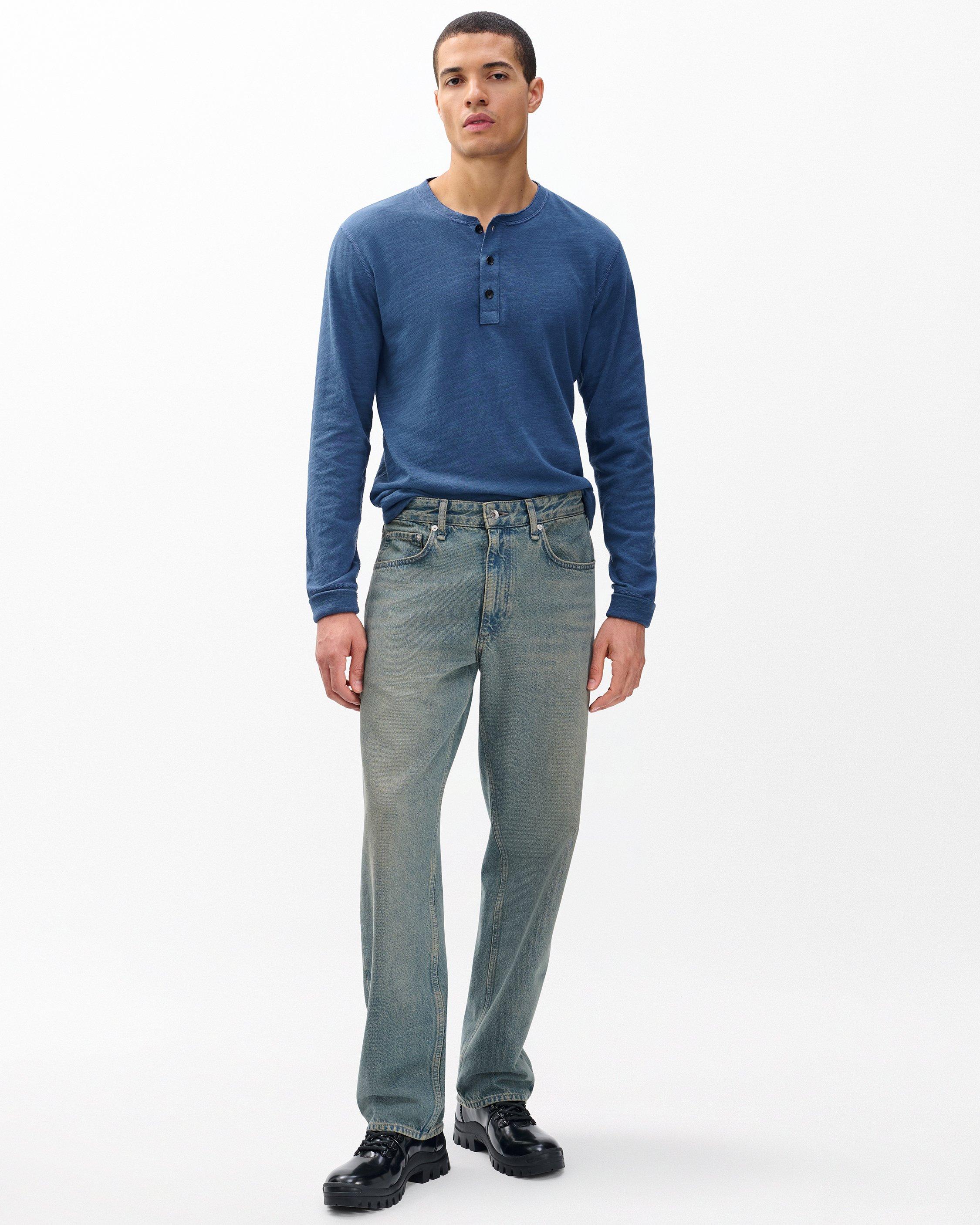 Fit 4 Straight Jeans image number 3