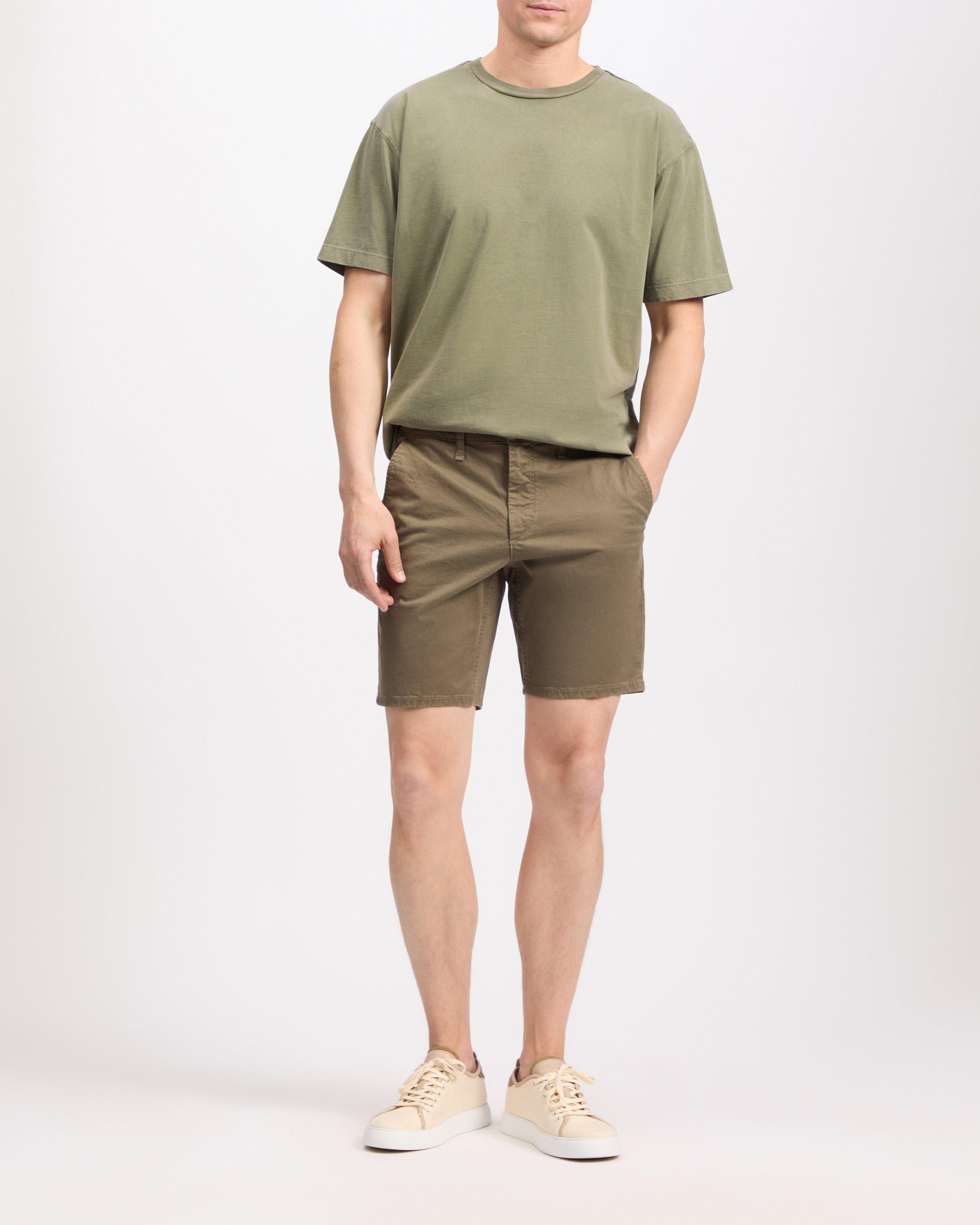 Standard Chino Short image number 1