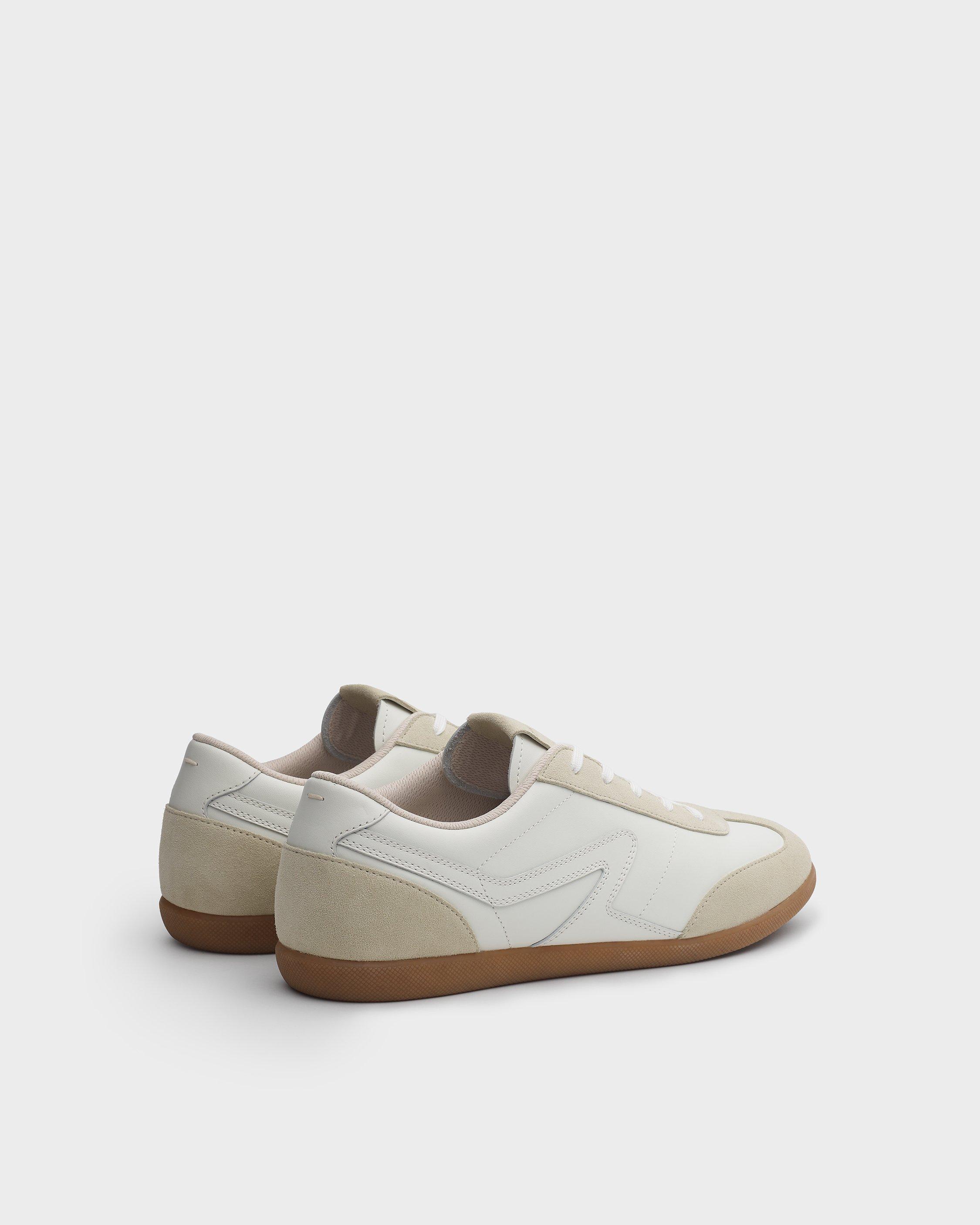 Retro Leather Legacy Trainers image number 3