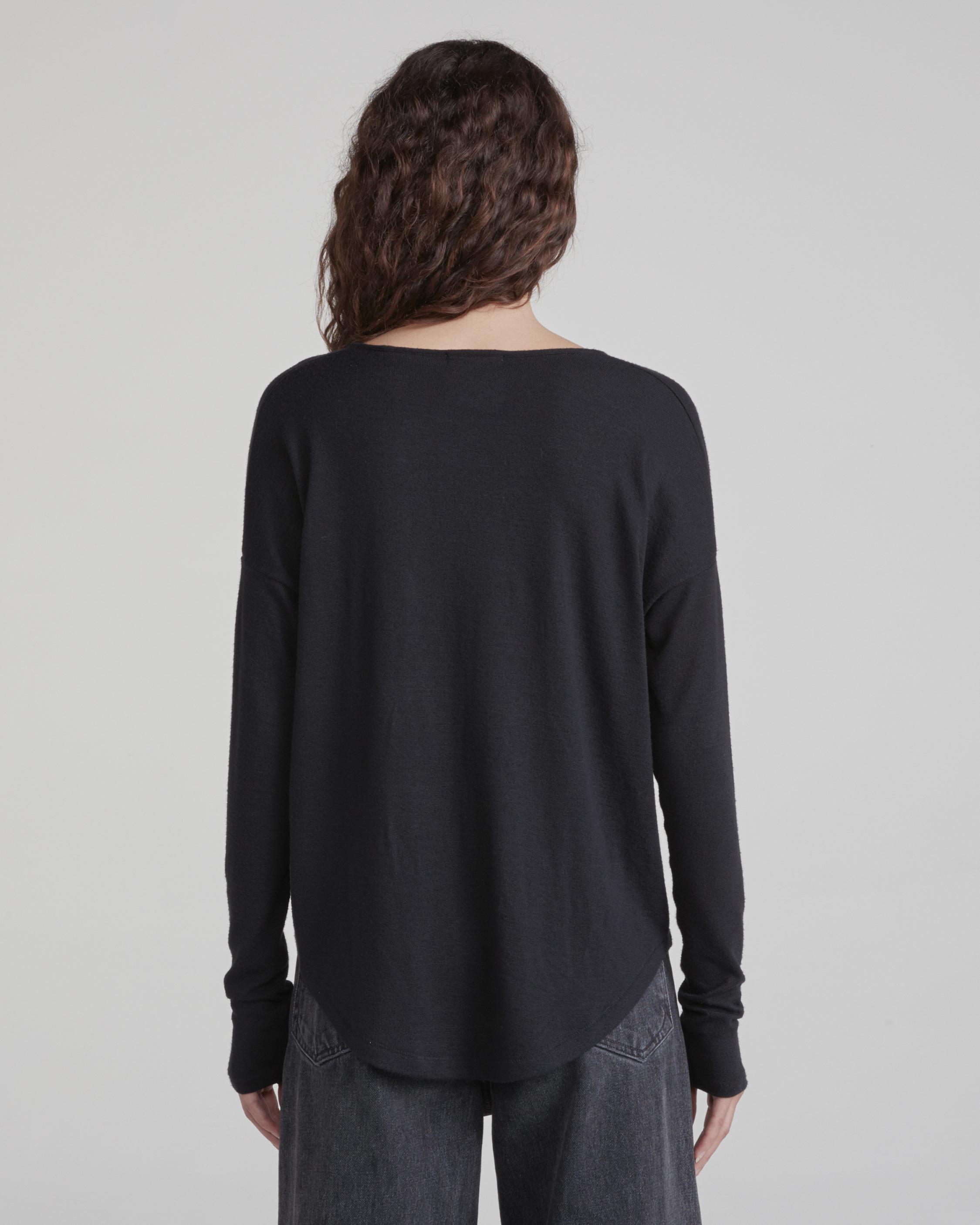The Knit Vee Long Sleeve image number 3
