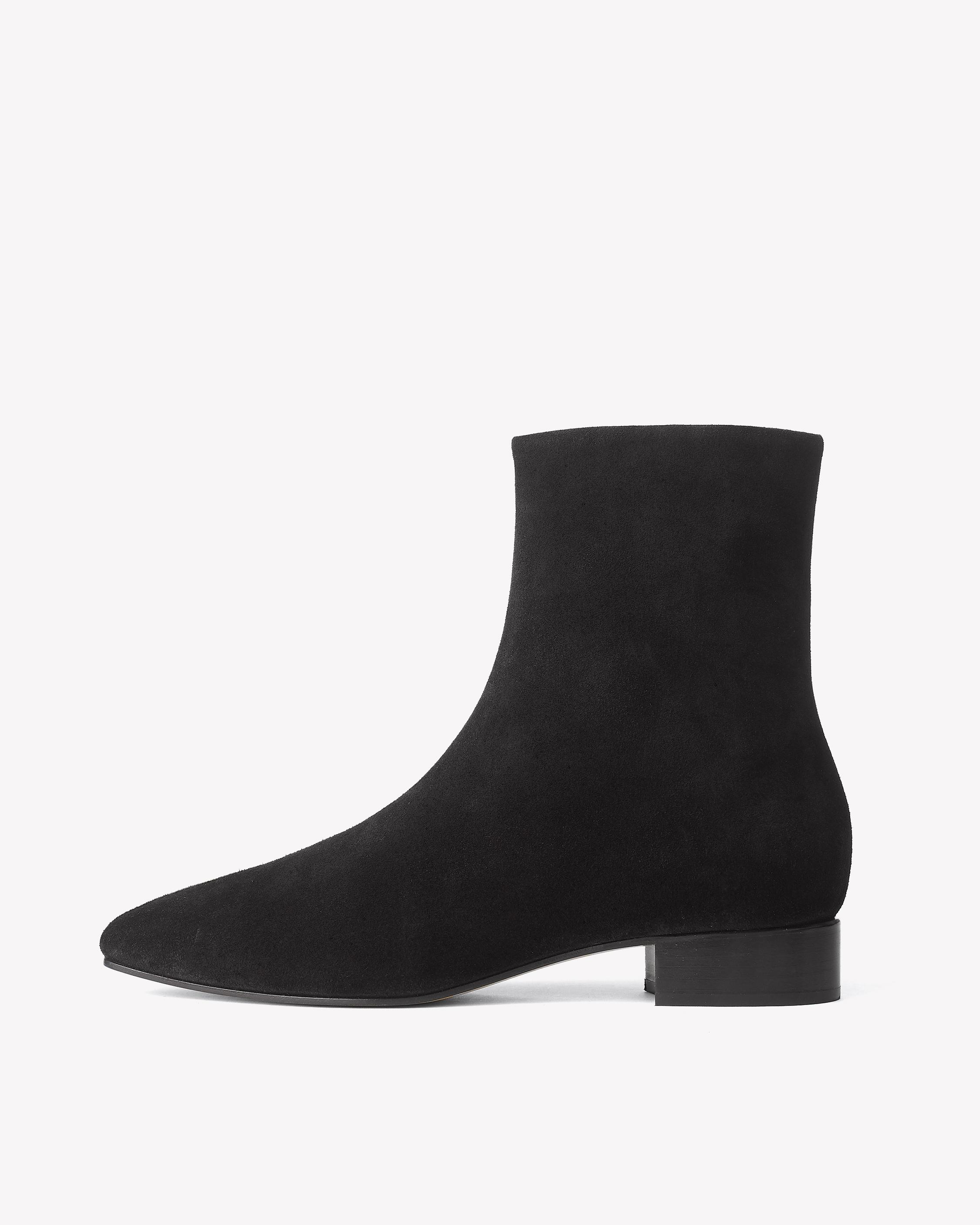 essential chelsea boot natural