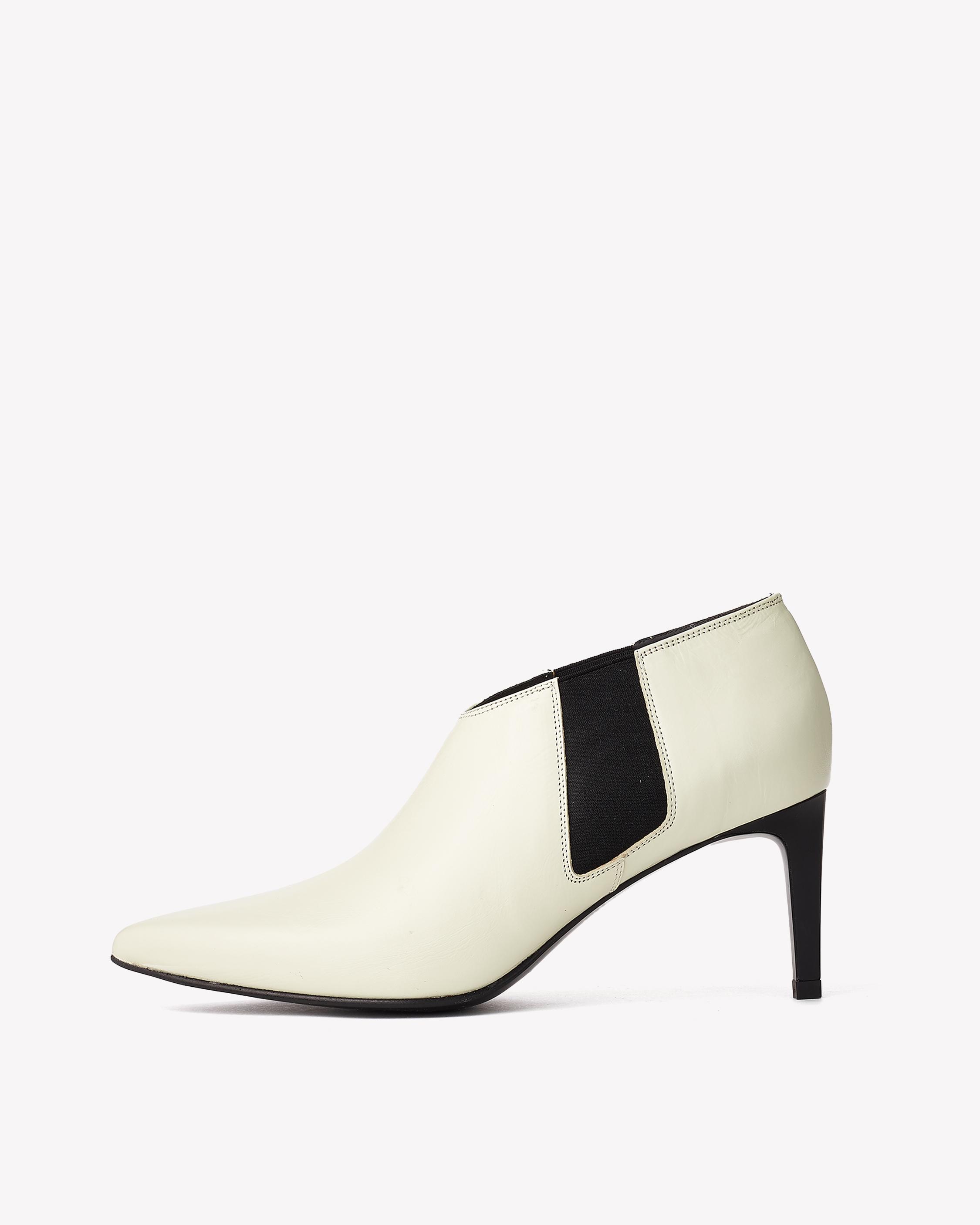 Beha White Chelsea Boots with a Stiletto Heel rag bone