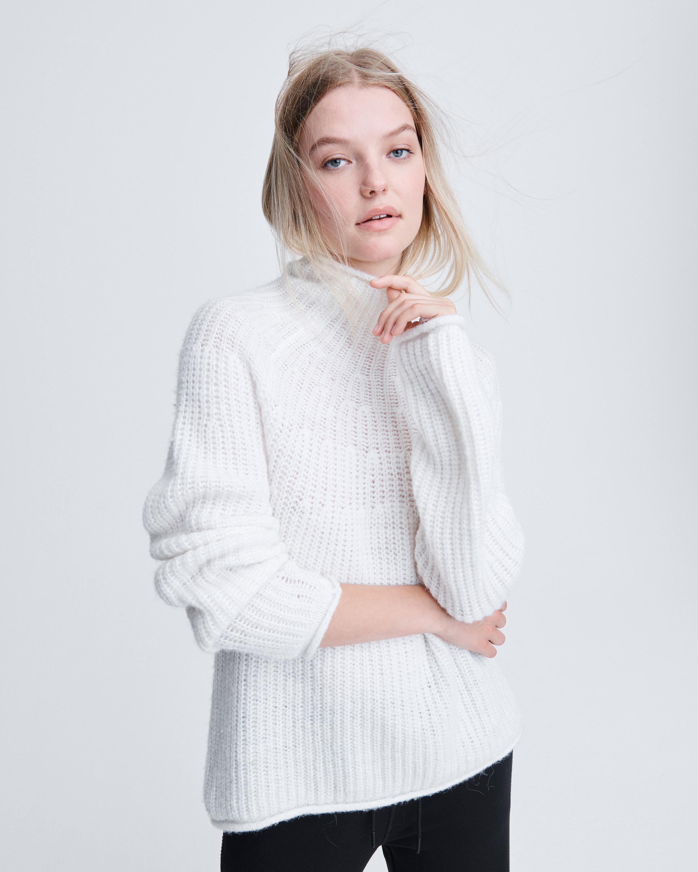 Joseph Alpaca Blend Turtleneck