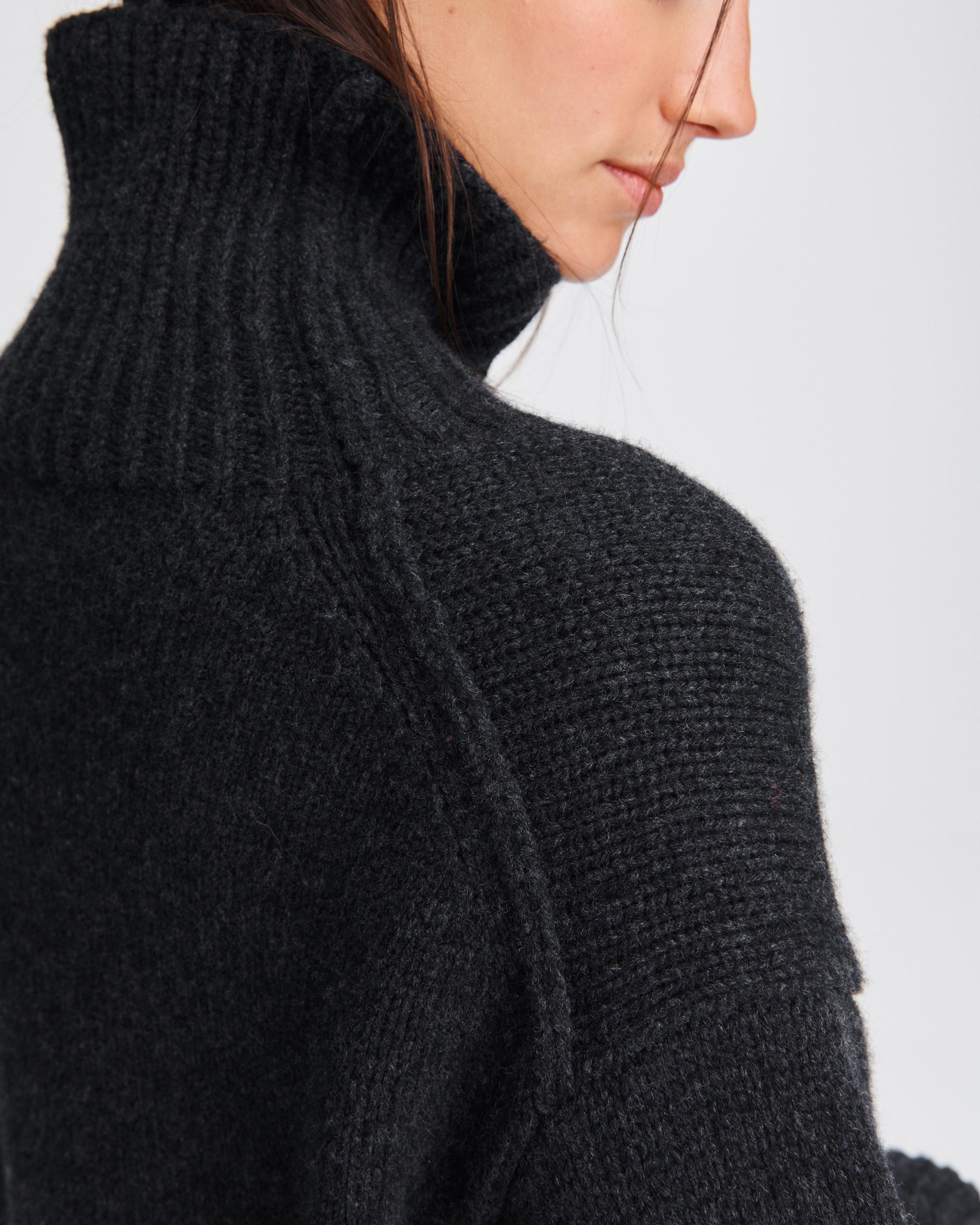 Lunet Chunky Turtleneck Wool Sweater | rag & bone