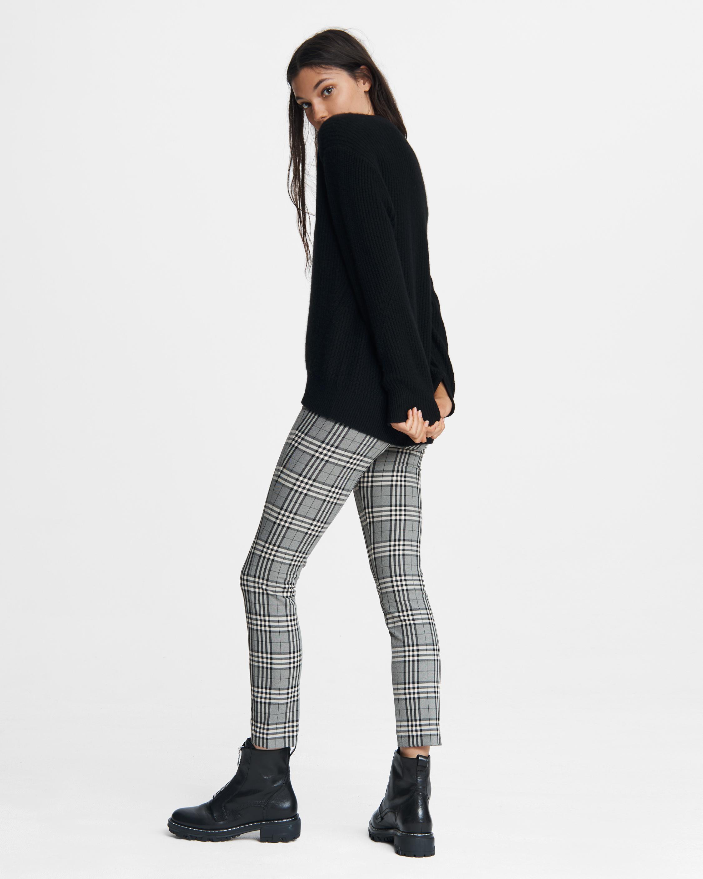 Bone Wool Vest (K2410KN078-BLACK)
