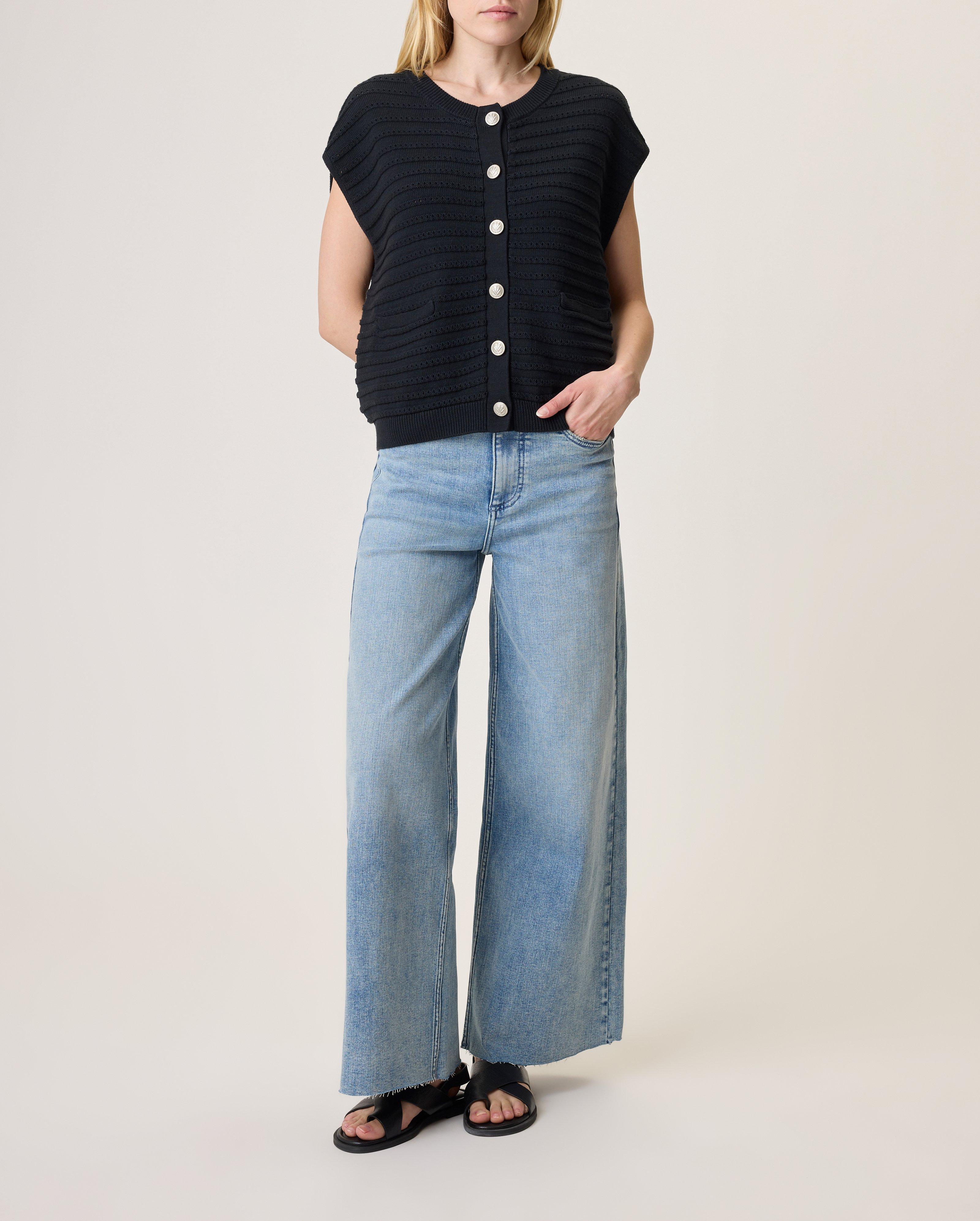Evelyn Vest image number 1