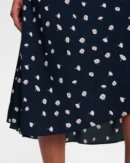 Eva Floral Skip Midi Skirt image number 6