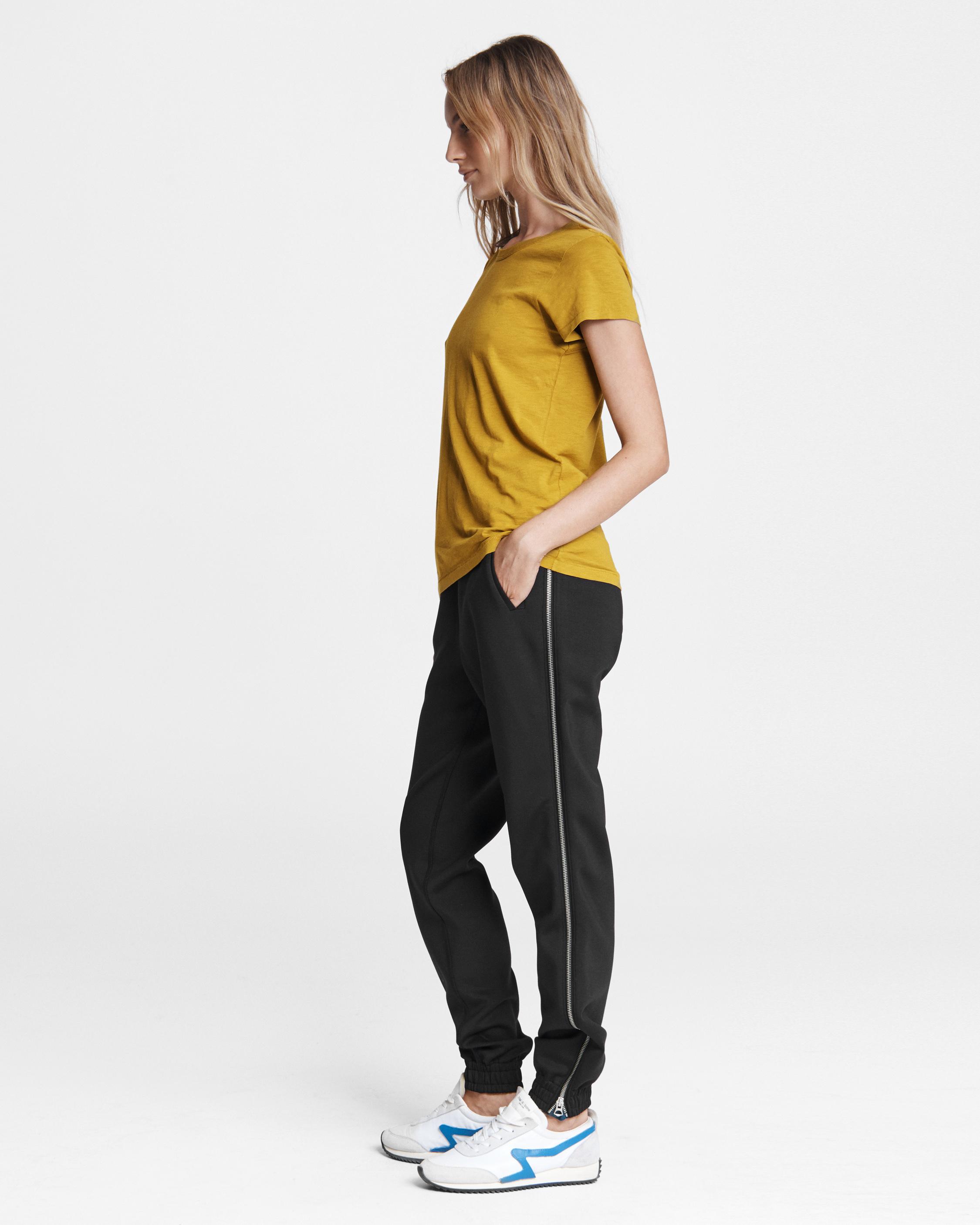 トップス s.h.a.l.o.m.c.l.u.b BOLD RIBBON TEE s.h.a.l.o.m.c.l.u.b BOLD RIBBON TEE - メルカリ