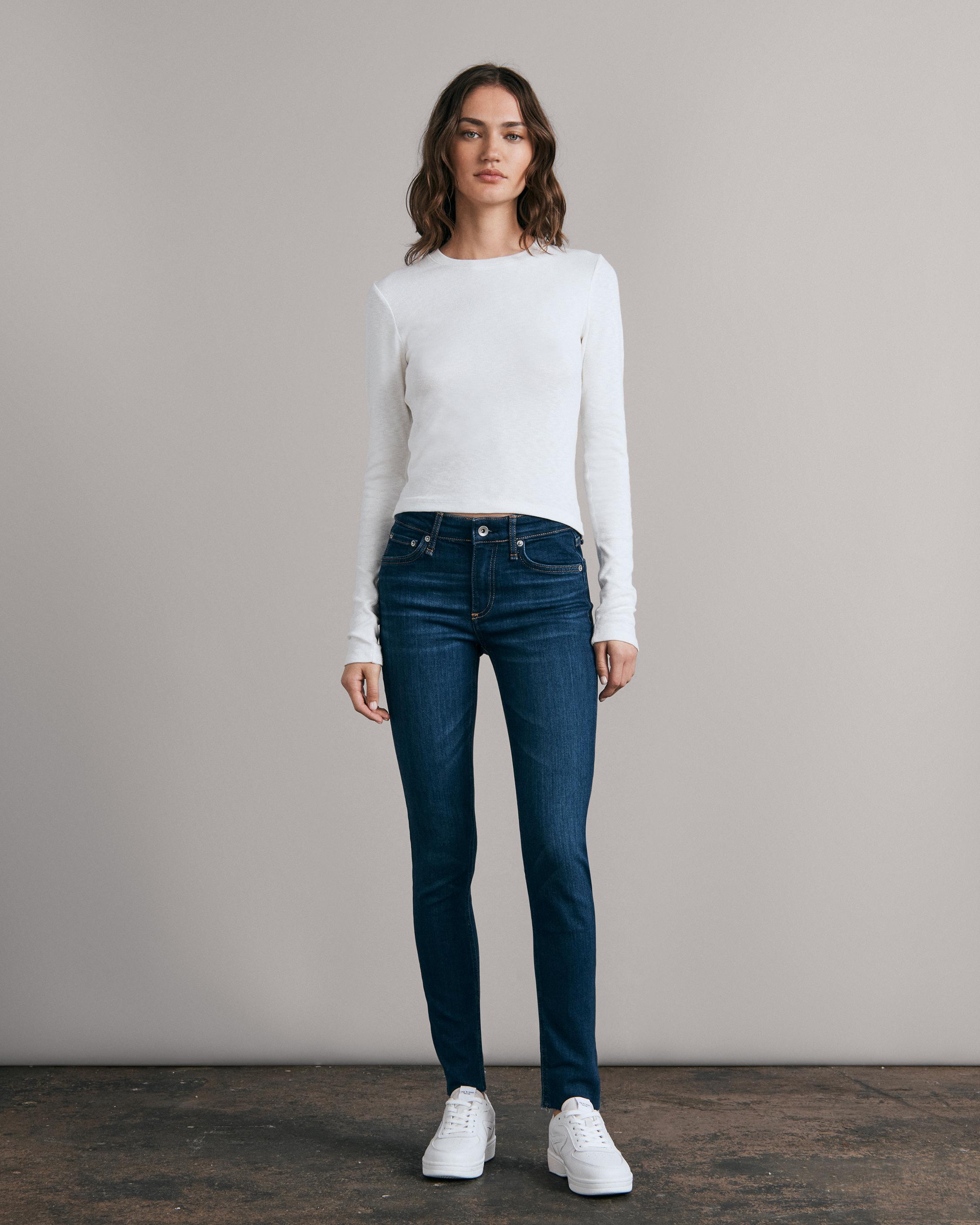Cropped Ribbed T-Shirt image number 2