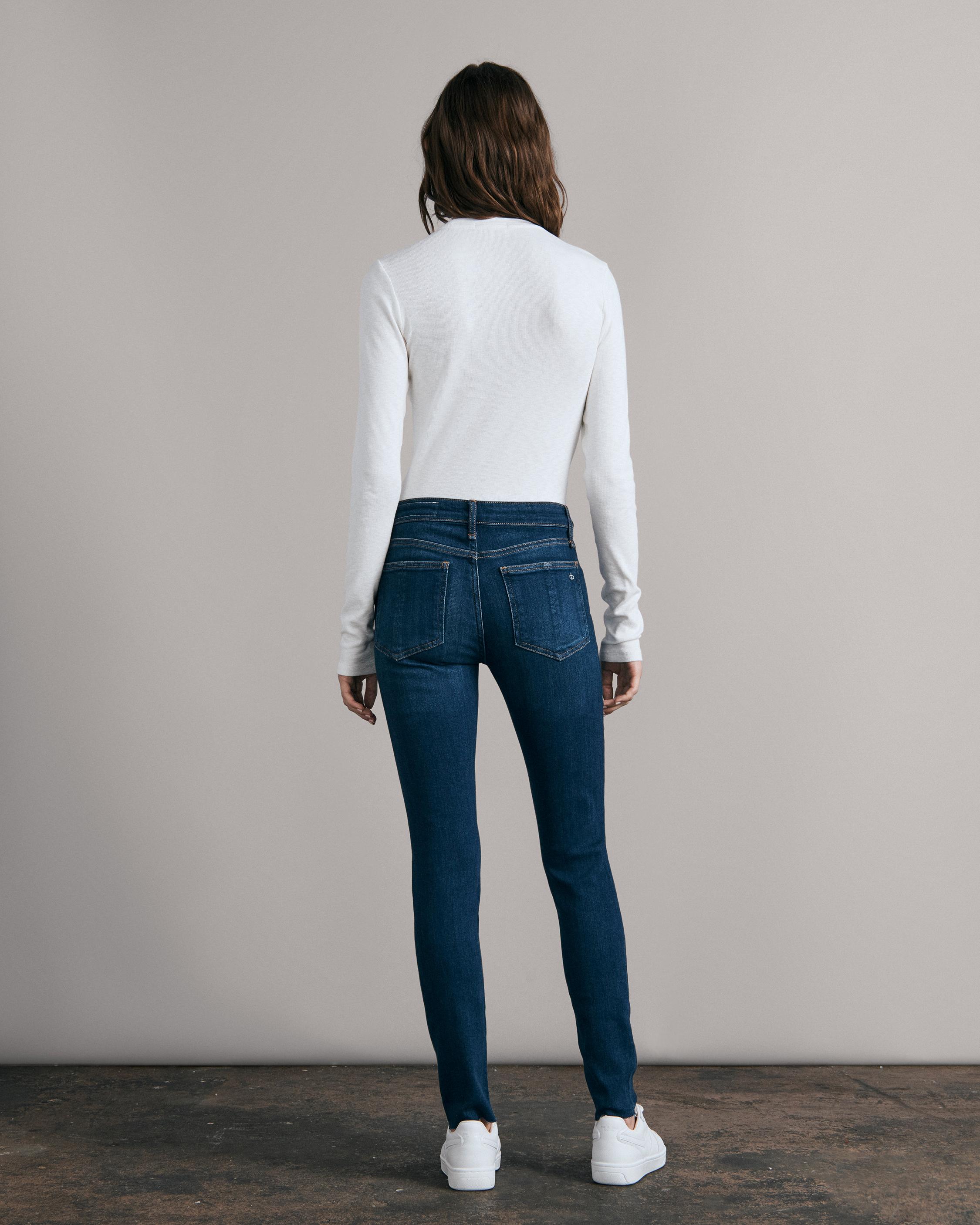 Cropped Ribbed T-Shirt image number 3
