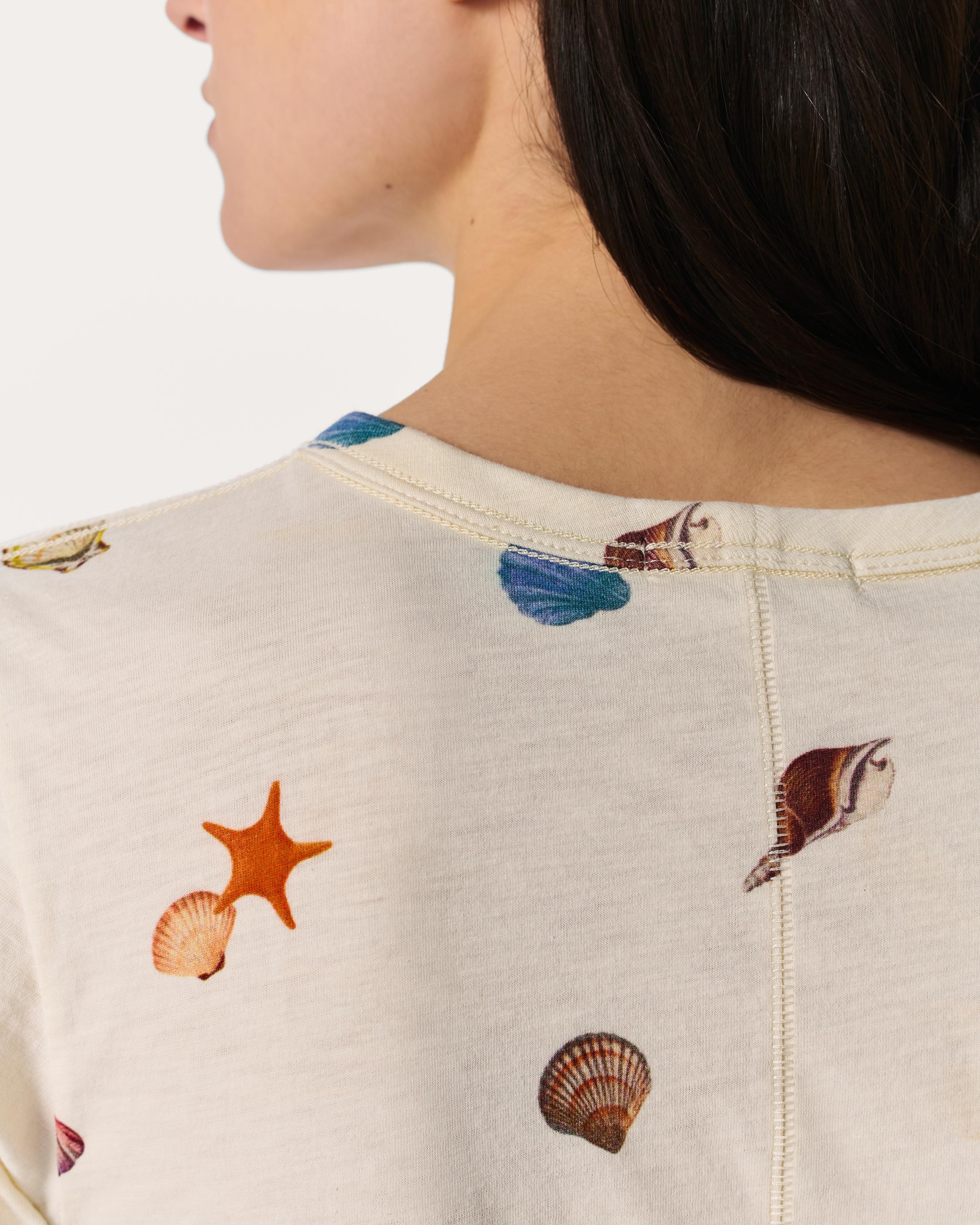 Seashell Graphic Tee image number 5