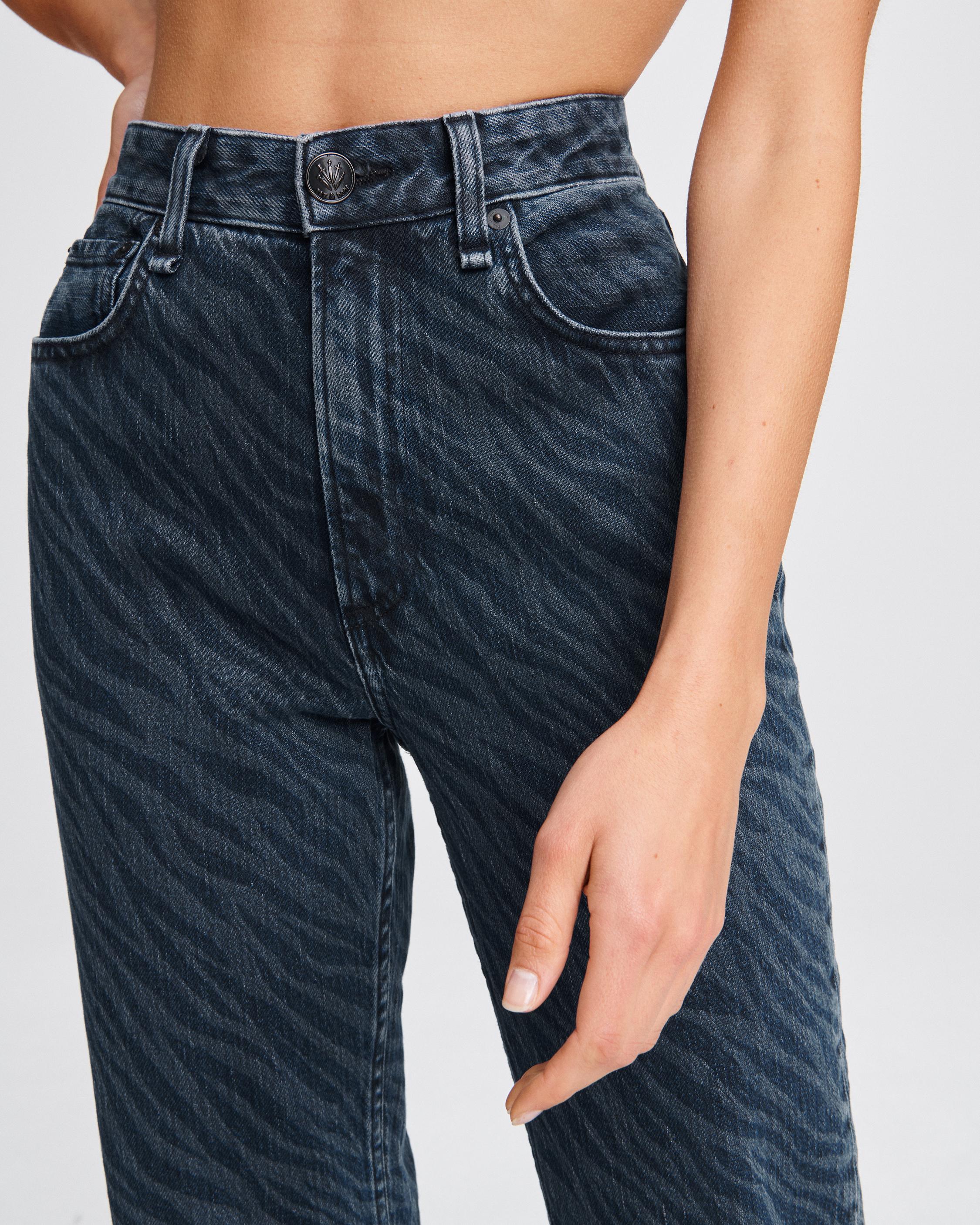 Distressed Denim – Daze Denim