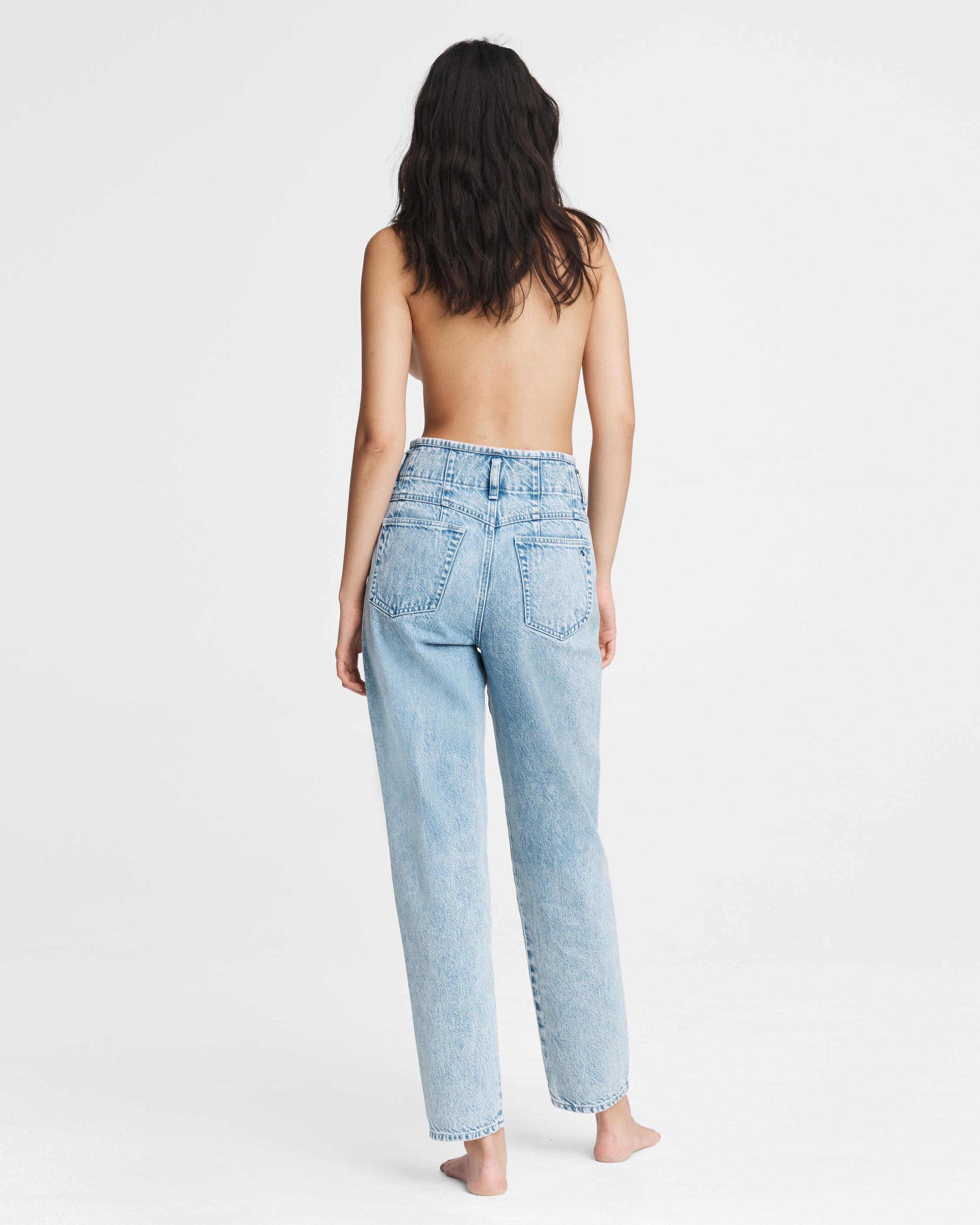 Buy the Darted 90s Jean - Venus | rag & bone