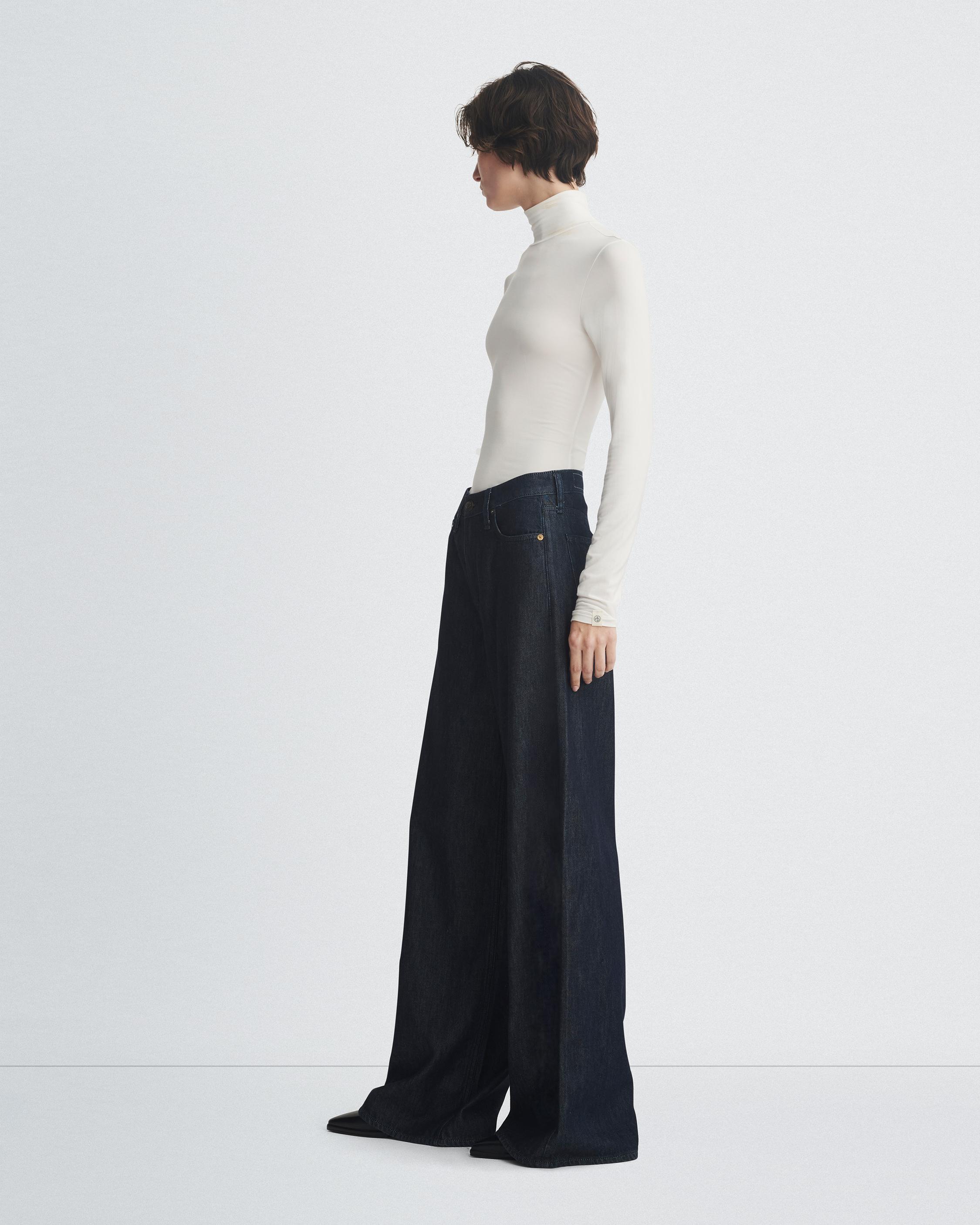 Featherweight Sofie Wide-Leg Jean image number 4