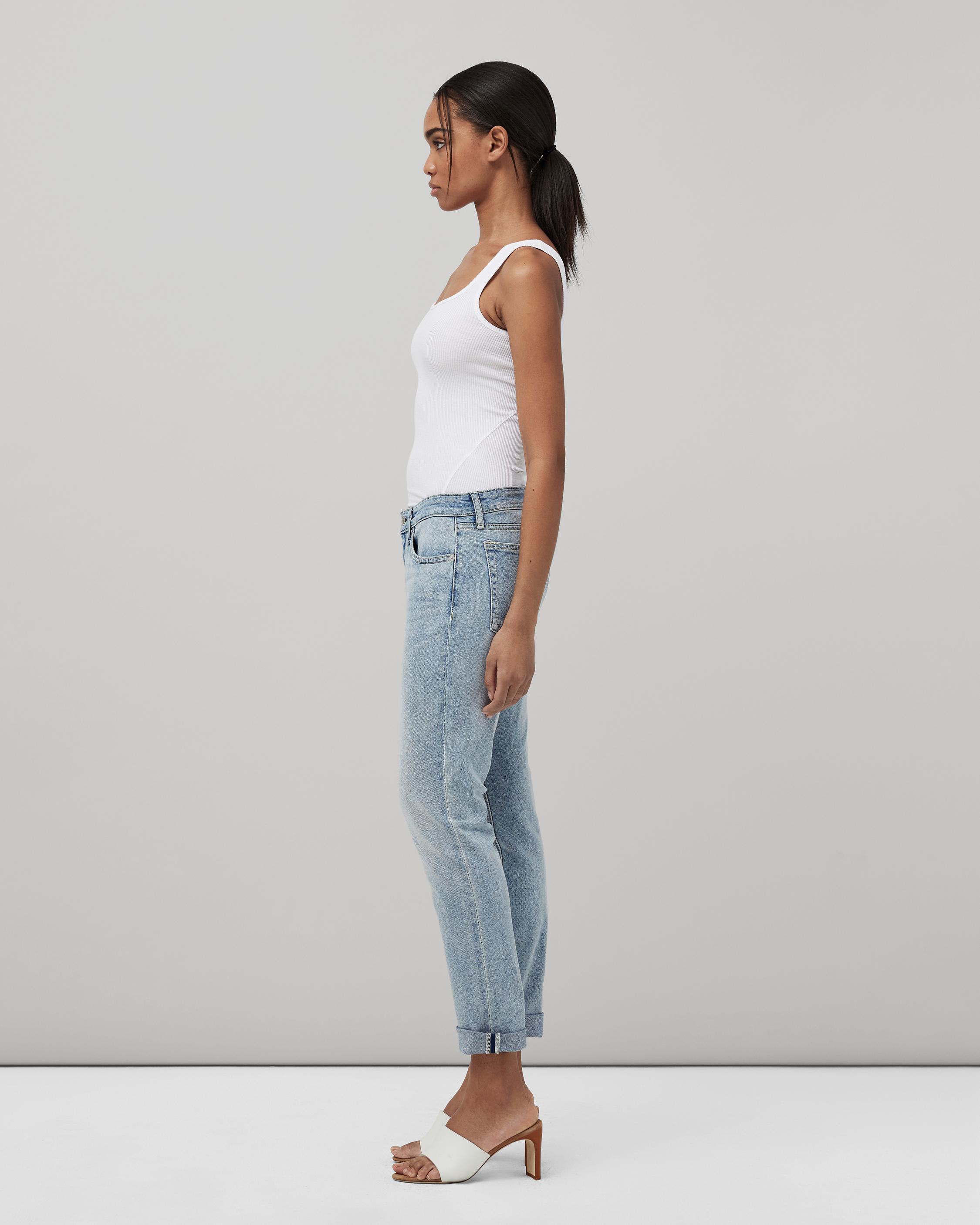 Mid Rise Slim Boyfriend Jeans