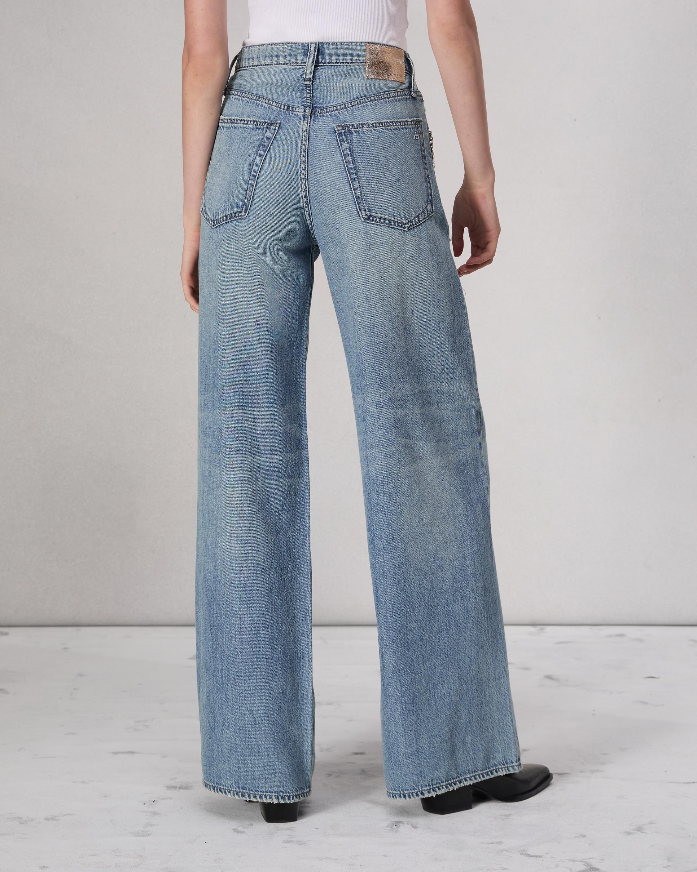 Featherweight Sofie Wide-Leg Jean image number 5