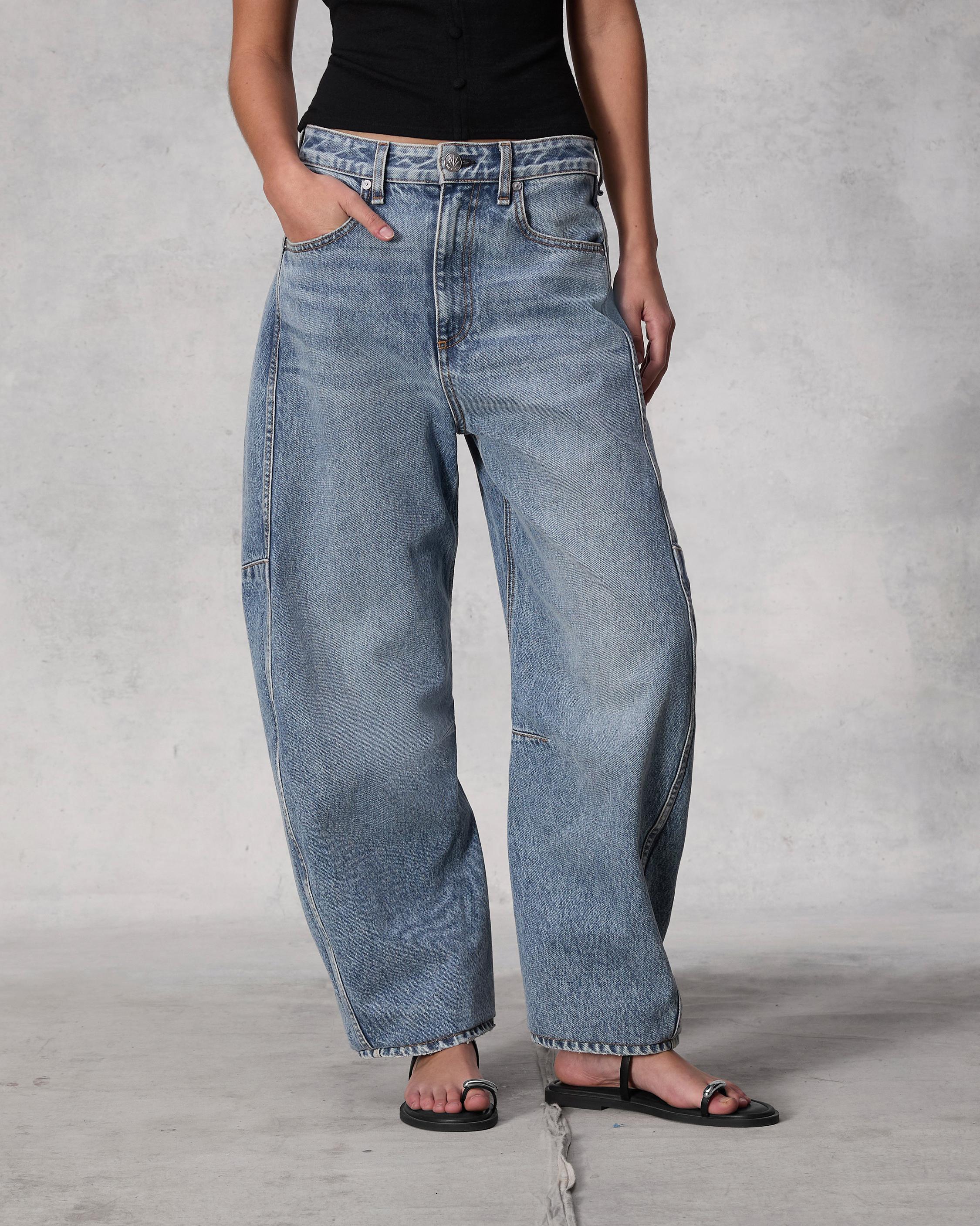 Charlie Ankle Barrel-Leg Jean