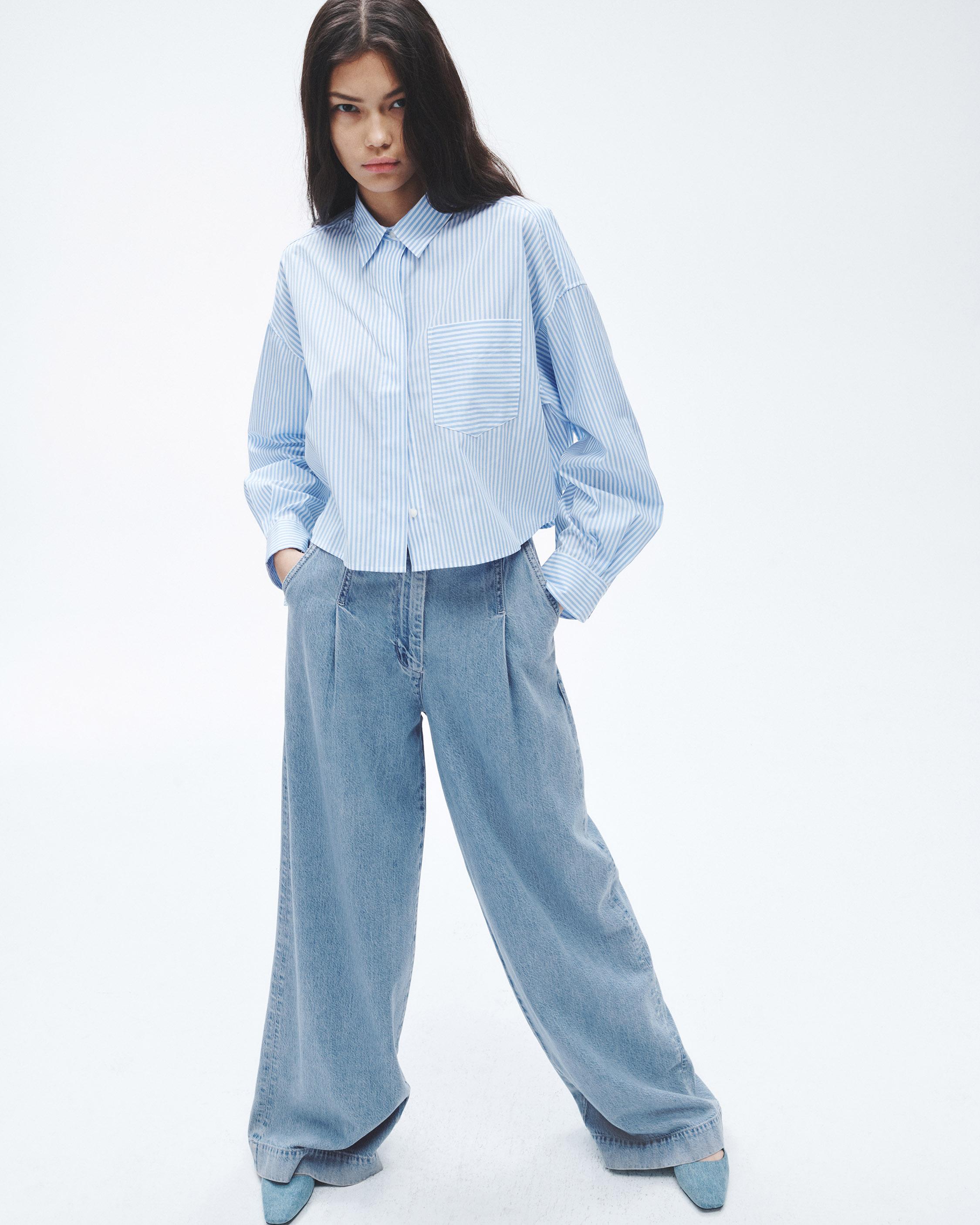 【関税込み】rag & bone ブルー Featherweight Abigale ジーンズ Featherweight Abigail Pleated Pant - Billie | rag & bone