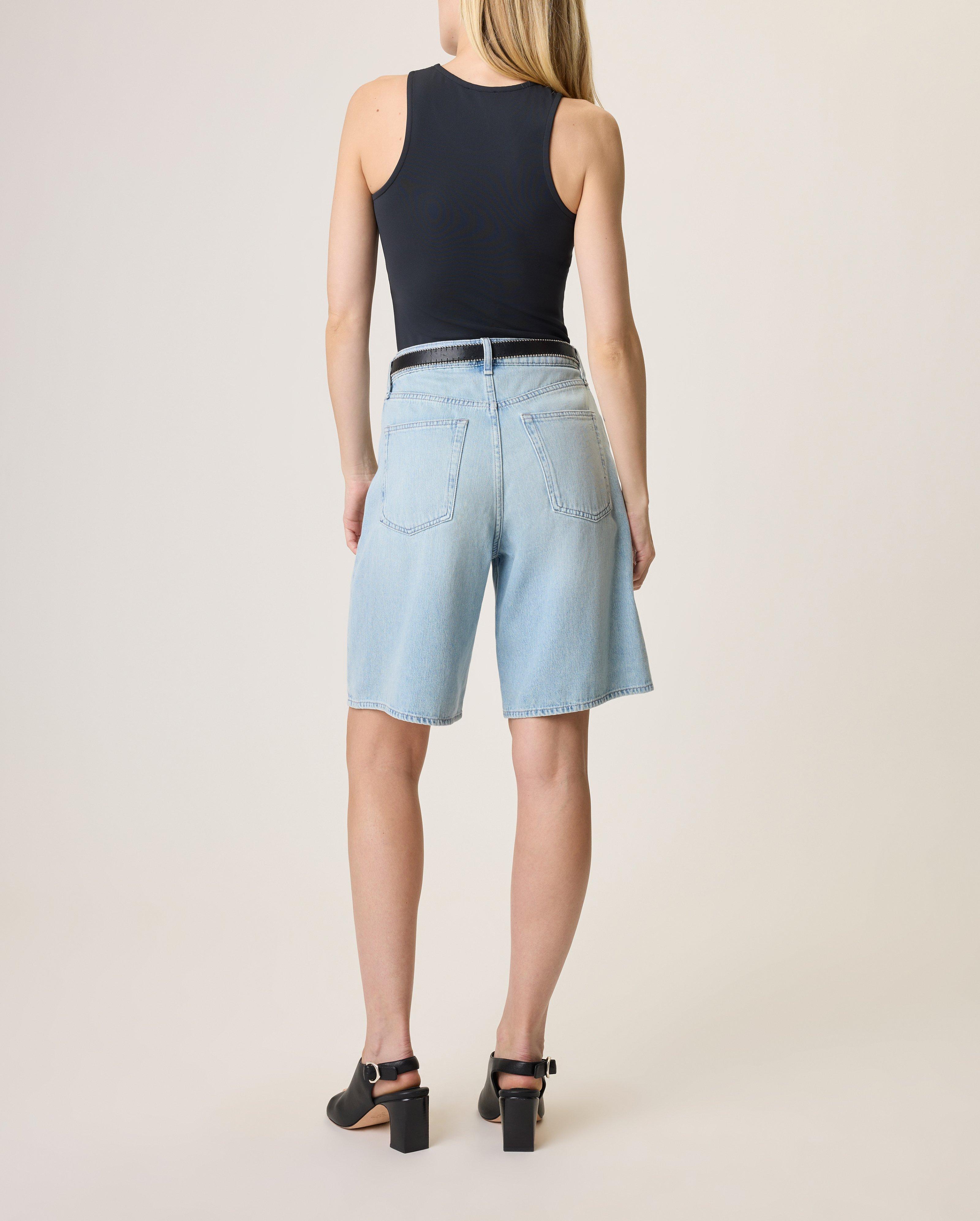 Harbor Breeze Bermuda Shorts image number 2
