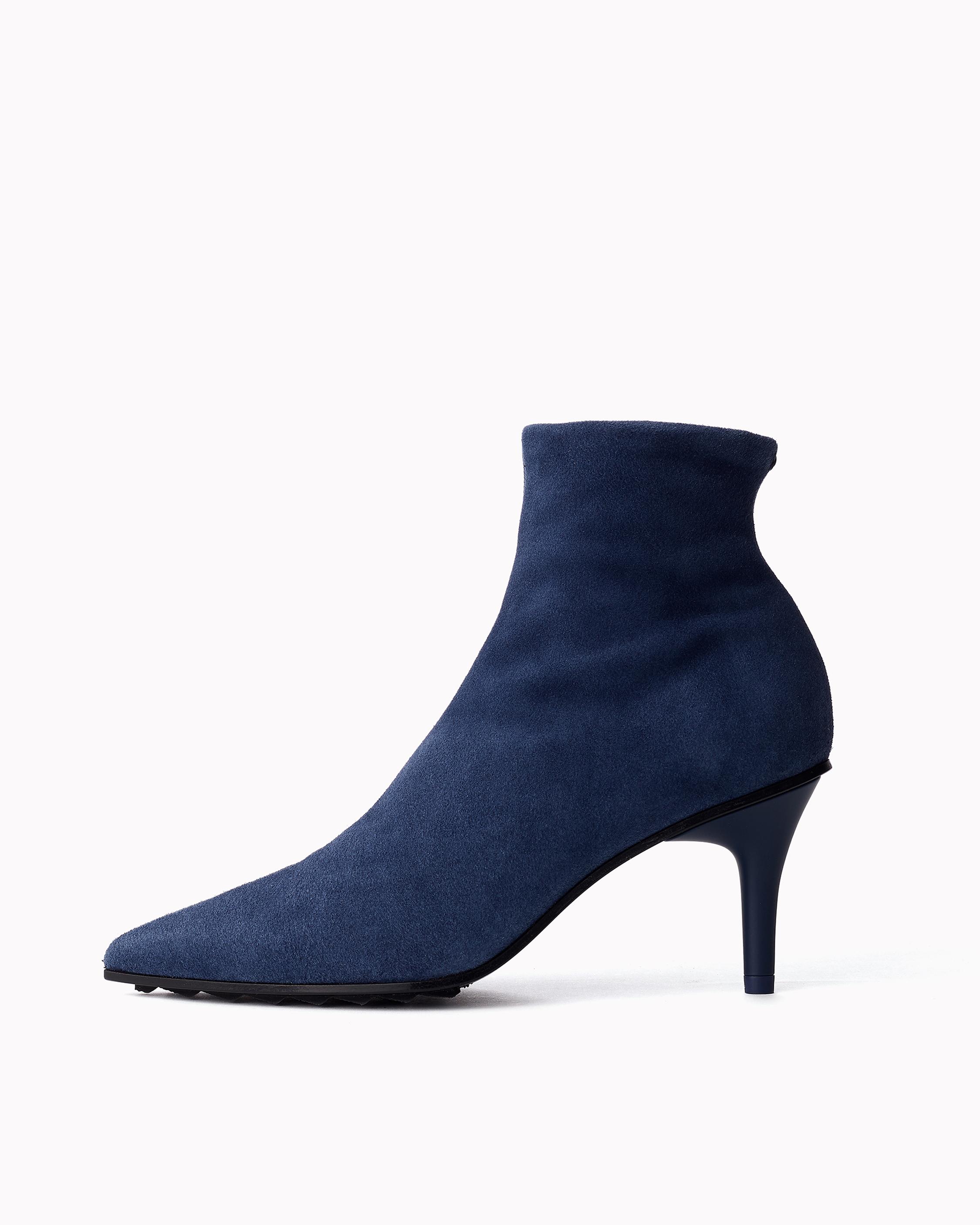 Beha Stretch Slim Stiletto Boot in Suede rag bone