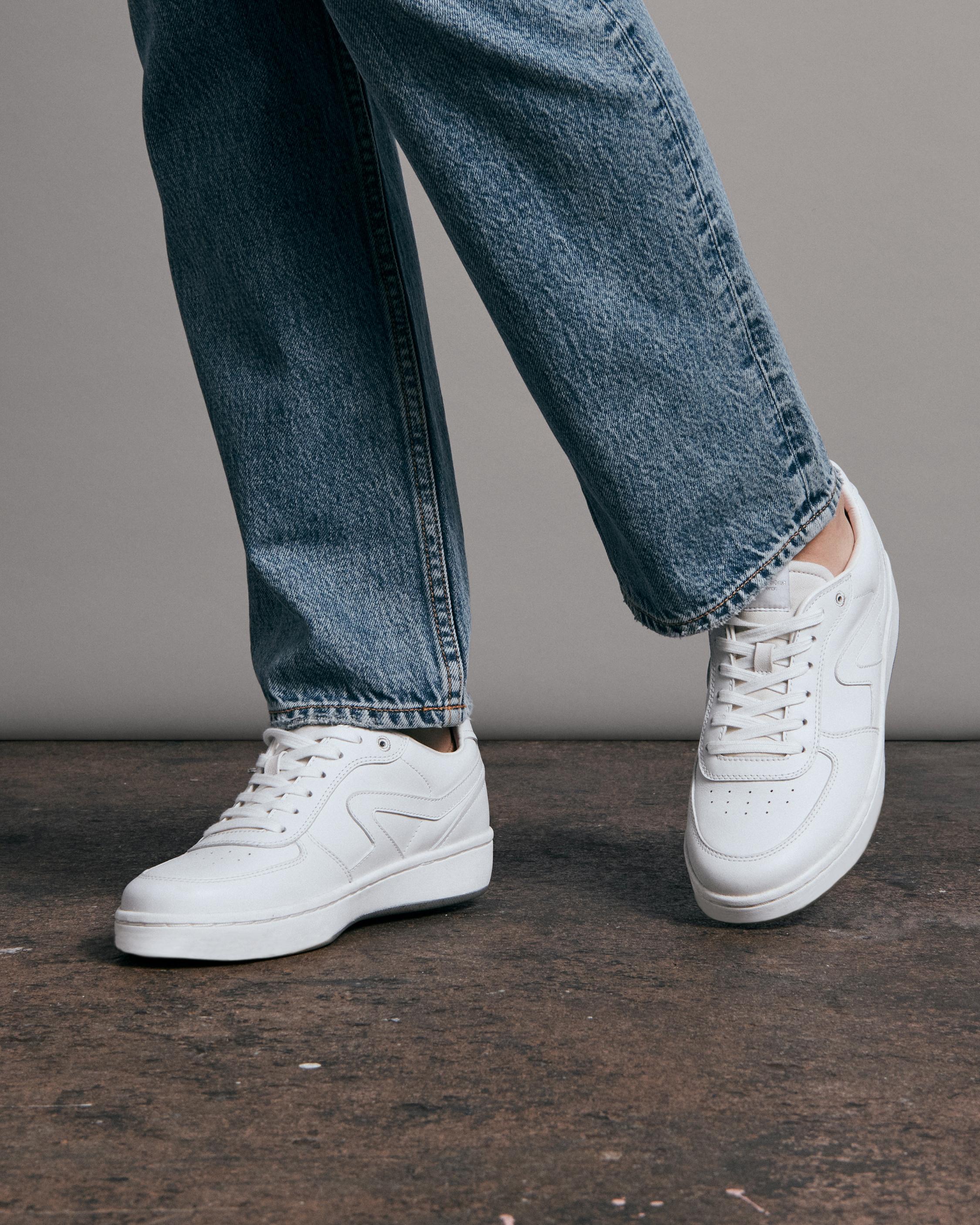 Retro Court Leather Sneaker image number 2